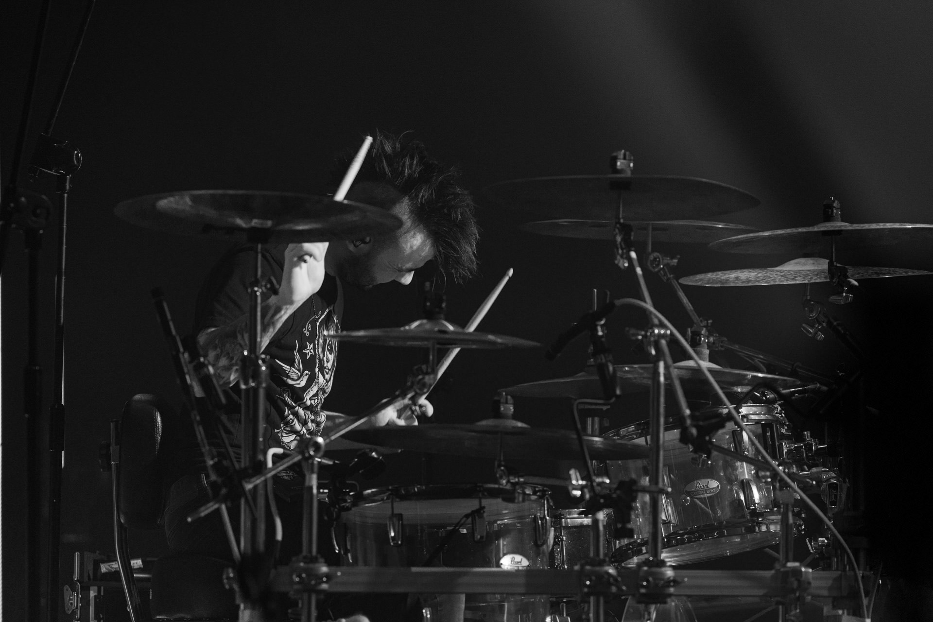 18.12.2021 Nocny Kochanek - Antysylwester Antyradia,18 lat klubu Progresja,Nocny Kochanek - koncert Warszawa,Progresja, Zdrajcy Metalu, klasyczny heavy metal, Alter Ego, Night Mistress.n/z Artur Zurek – perkusja,Fot. Andrzej Wasilkiewicz/Reporter