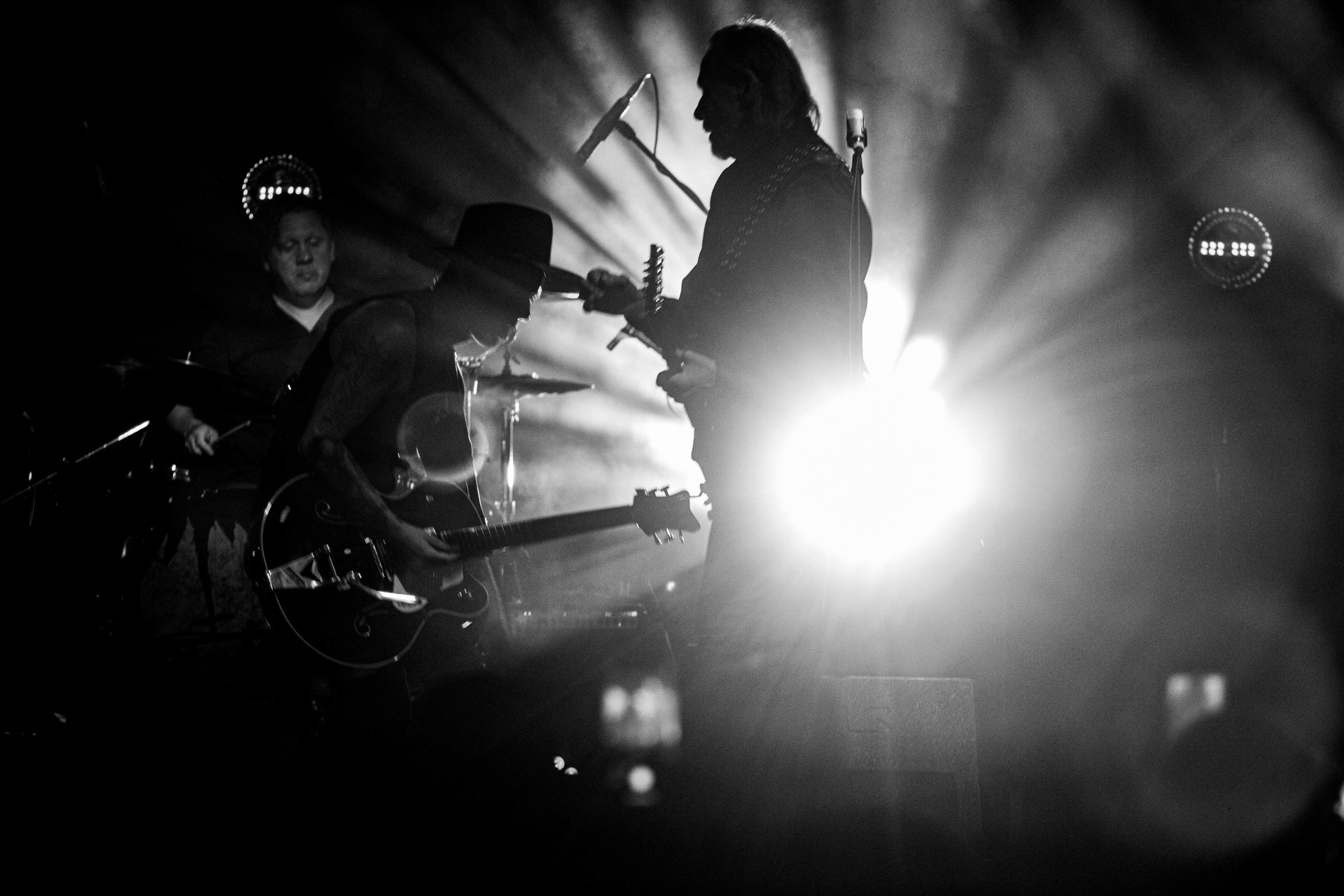 13.08.2021 koncert Me And That Man w Warszawie,Letnia scena Progresji, Gramy do Woli.n/z Adam Nergal Darski - gitara, wokal,n/z John Porter - gitara, wokal,n/z Łukasz Kumański - perkusja,n/z Matteo Bassoli - bass, wokal,n/z Sasha Boole - gitara, wokal,Fot. Andrzej Wasilkiewicz/Reporter