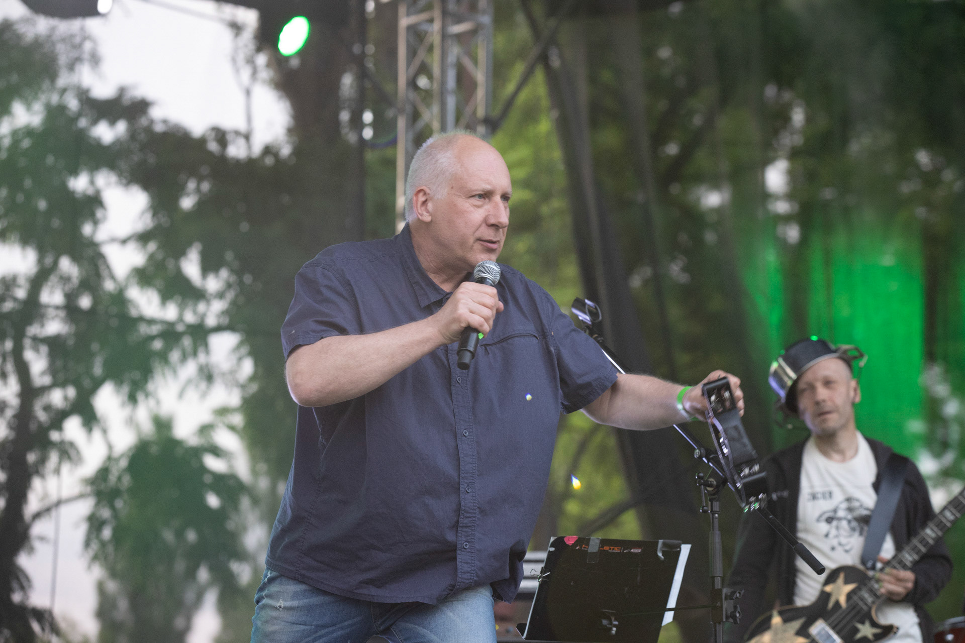 Elektryczne Gitary - koncert Zacieralia w warszawskiej Progresji.Gramy Do Woli - Warszawa, Progresja.Kuba Sienkiewicz - wokal,Fot. Andrzej Wasilkiewicz/Reporter