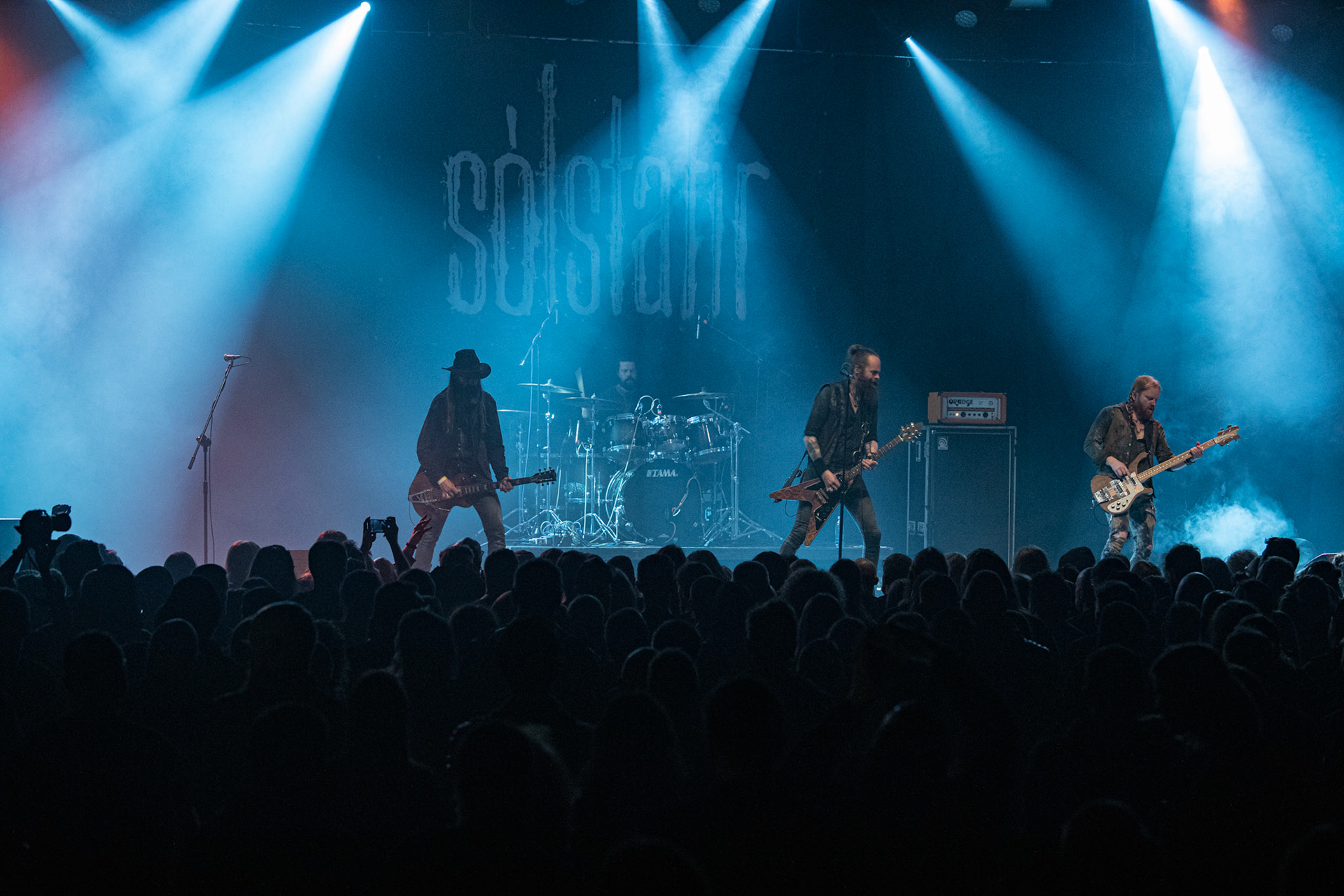 21.12.2019 Metalowa Wigilia 2019 w warszawskiej Progresji. Headliner wieczoru
koncert zespołu Sólstafir, islandzki postmetal.
Massive Music 
fot. Andrzej Wasilkiewicz/REPORTER