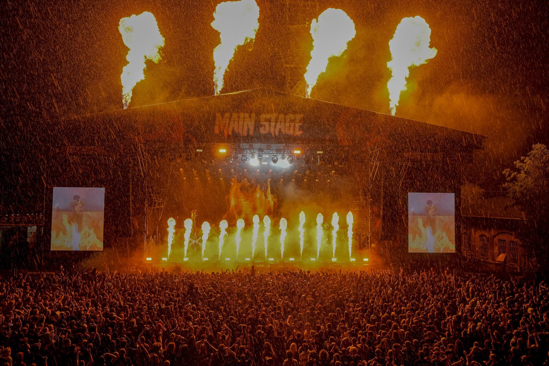 8.06.2024 BRING ME THE HORIZON - Mystic Festival 2024 Gdansk. Dzień trzeci. fot. Andrzej Wasilkiewicz/Reporter