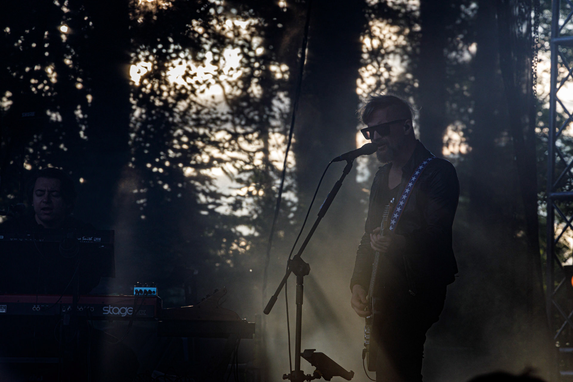 10.07.2022 Organek -  Antyfest Antyradia 2022 - Warszawa, letnia scena klubu Progresja. Tomasz Organek – gitara, wokal,Adam Staszewski – gitara basowa,Robert Markiewicz – perkusja,Tomasz Lewandowski – instrumenty klawiszowe,Rock alternatywny.fot. Andrzej Wasilkiewicz/Reporter