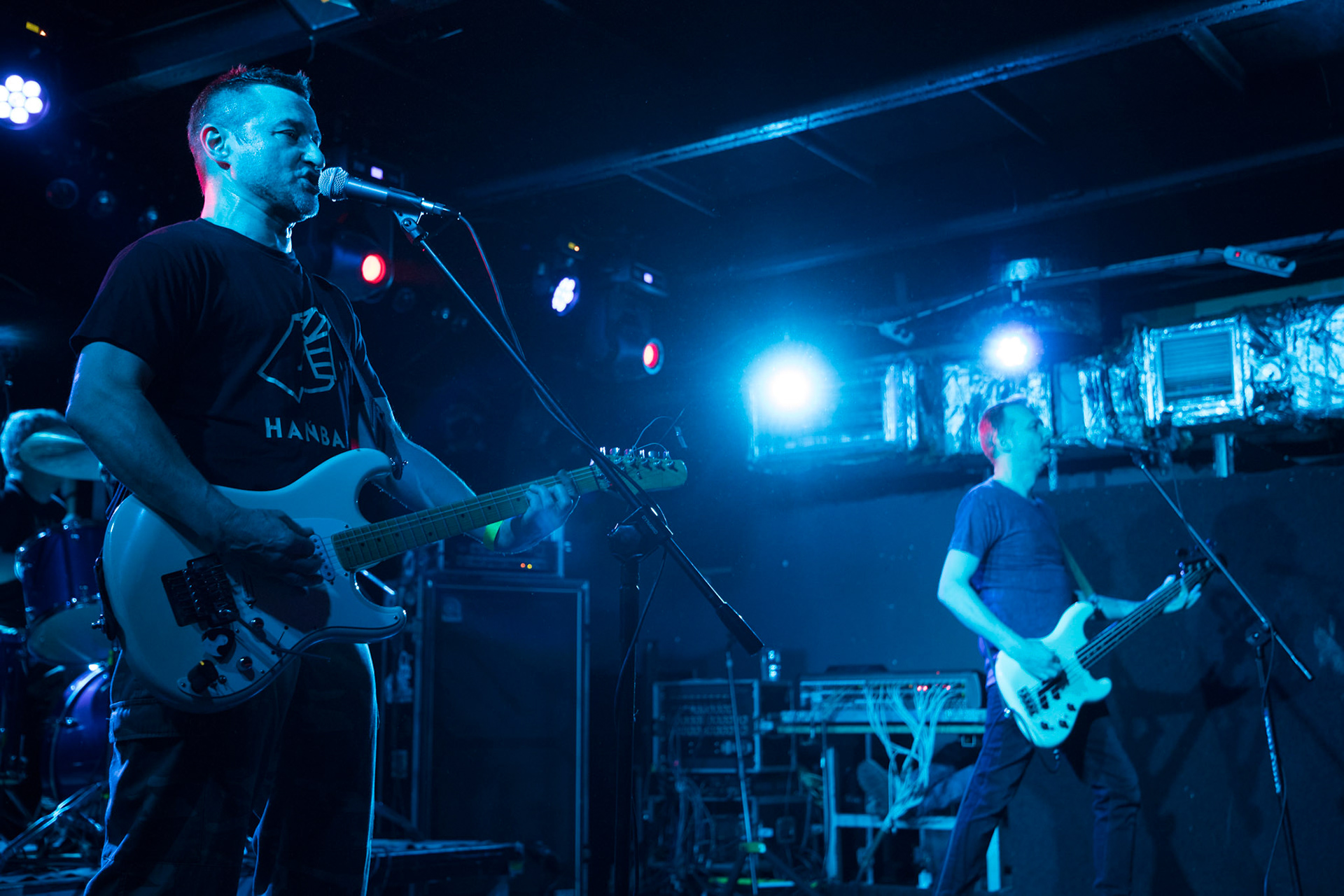 9.12.2017r Dezerter koncert Proxima, Robert Robal Matera gitara, wokal, Krzysztof Grabowski perkusja , Jacek Chrzanowski gitara basowa fot. Andrzej Wasilkiewicz/Reporter