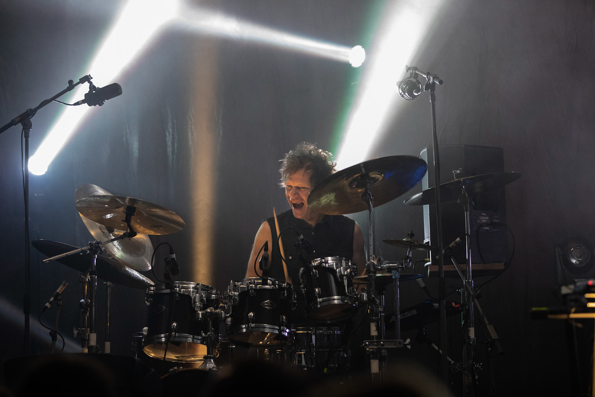 2.04.2019 THE YOUNG GODS (Szwajcaria) industrial, alternatywny rock, noise, ambient
Franz Treichler / Franz Muse, vocals, sampler, computer, guitars.
Cesare Pizzi sampler, computer.
Bernard Trontin drums, electronics.
Klub Kwadrat,
Knock Out Productions.