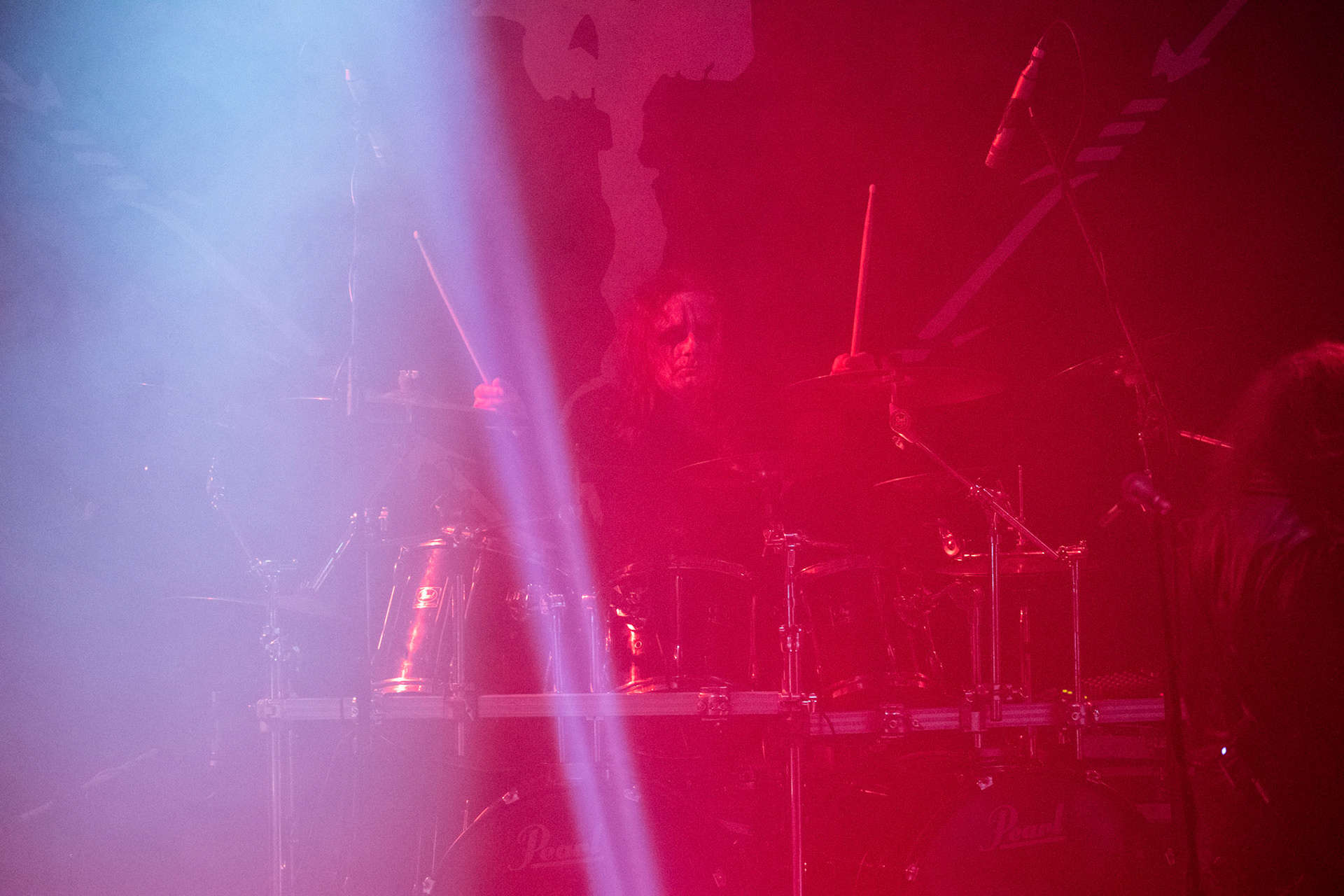 Deus Mortem - Polska, wrocławska grupa black metalowa powstała z inicjatywy gitarzysty i wokalisty Marka "Necrosodoma" Lechowskiego, warszawski koncert w Progresji odbył się w ramach europejskiej trasy koncertowej Mgły organizowany przez Left Hand Sounds, metal, blackmetal,  Andrzej Wasilkiewicz/Reporter