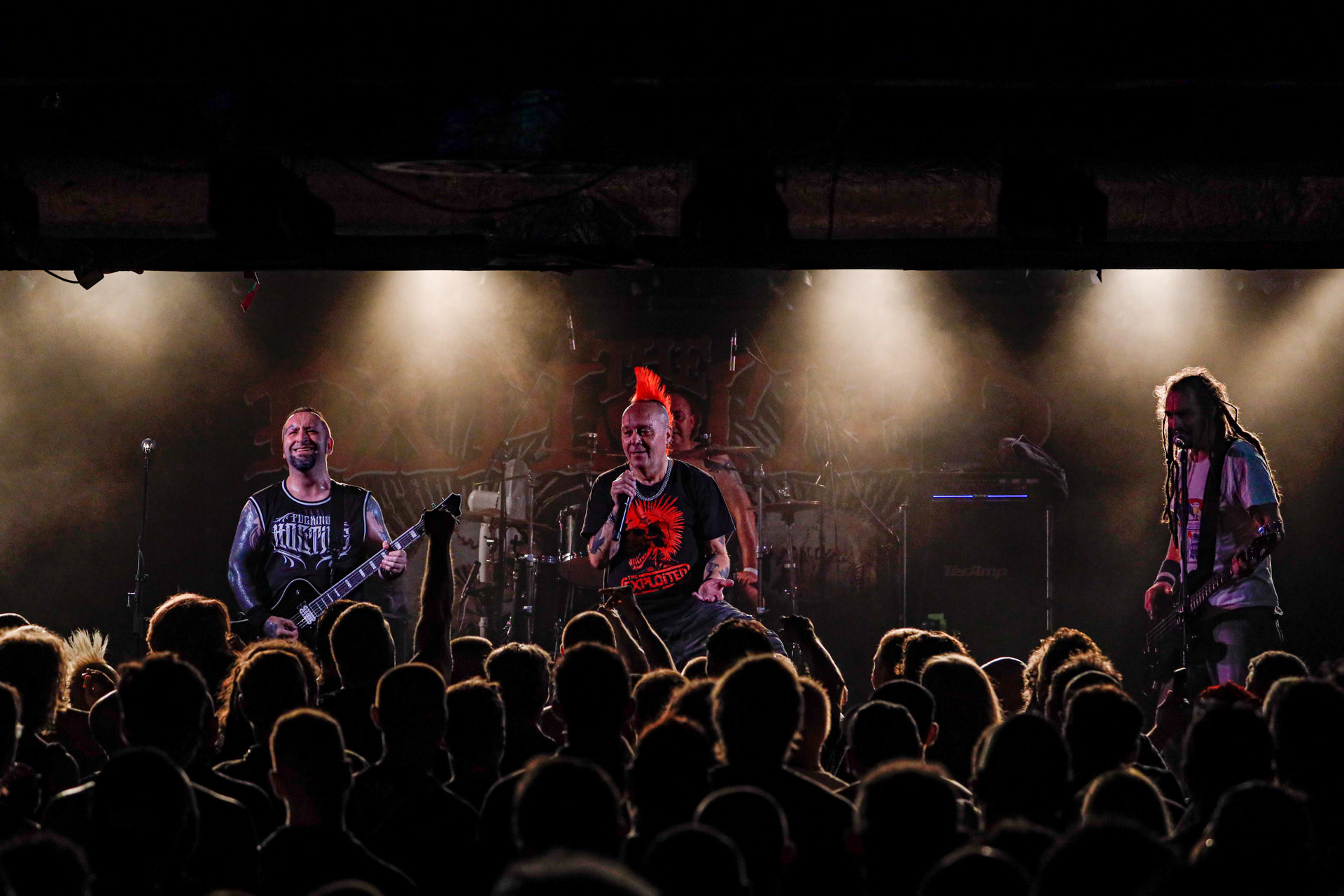 25.08.2022 The Exploited - legenda drugiej fali punk rocka na koncercie w warszawskiej Proximie.Weterani punk rock, hardcore punk, crossover thrash z Edynburga w składzie:Wattie Buchan – wokal, Irish Rob – bas,Willie Buchan – perkusja,Robbie Steedo Davidson - gitara,Produkcja: Noise Annoys Booking Agency and Records, Boredom Booking. fot. Andrzej Wasilkiewicz/Reporter