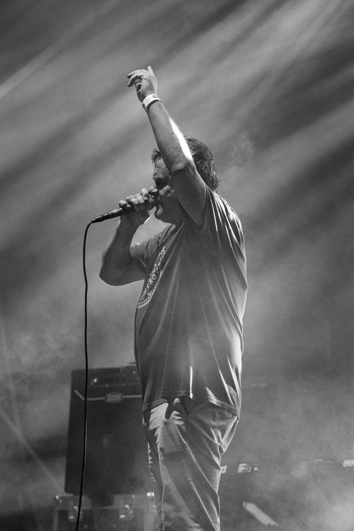 KULT - koncert w ramach Pomaranczowej Trasy 2020 - MUZYCZNA SYRENKA. 9 pazdziernika 2020, Warszawa, Stadion Syrenki. n/z Kazik Staszewski wokal,Rock, rock progresywny, rock alternatywny, punk, nowa fala.fot. Andrzej kaziq Wasilkiewicz/Reporter