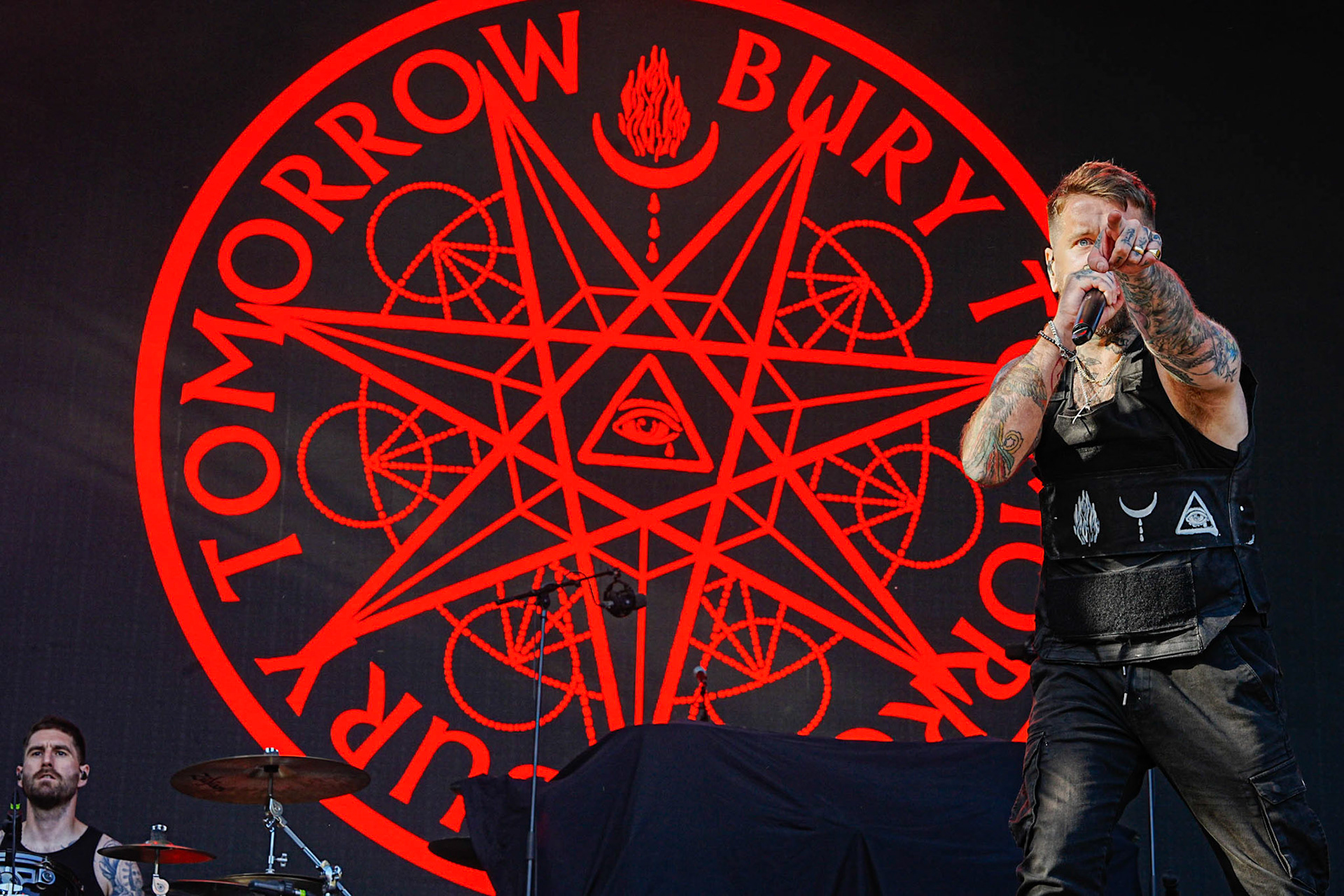 10.06.2023 Bury Tomorrow trzeci dzien festiwaluMystic Festival 2023, Stocznia Gdanska fot. Andrzej Wasilkiewicz/Reporter