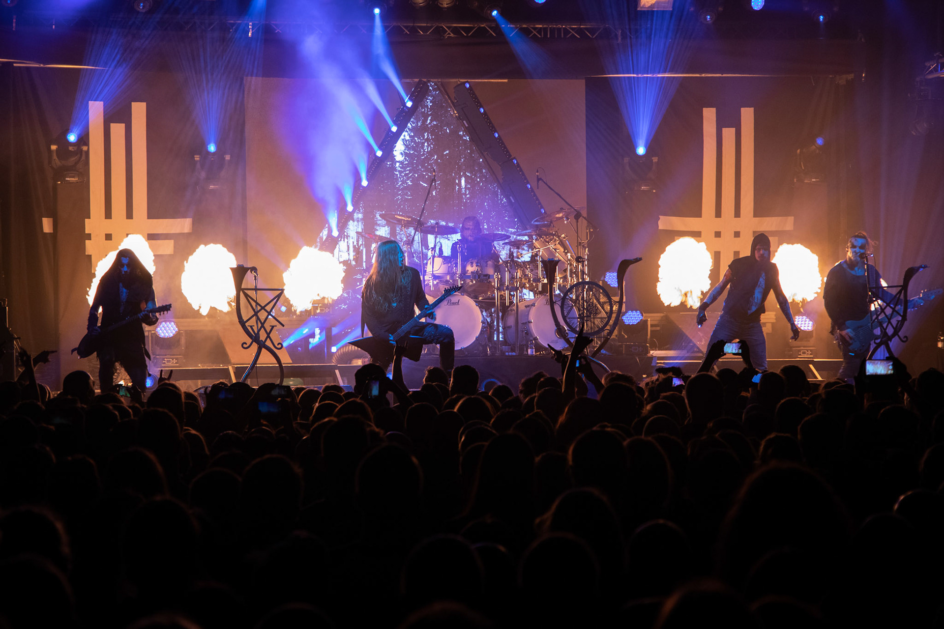 14.12.2018r. Behemoth koncert Merry Christless - Warszawa Progresja, Adam "Nergal" Darski – gitara, wokal prowadzący, 
Zbigniew "Inferno" Promiński – perkusja,
Tomasz "Orion" Wróblewski – gitara basowa, Patryk "Seth" Sztyber – gitara, Niklas Kvarforth - voc. fot. Andrzej Wasilkiewicz/Reporter