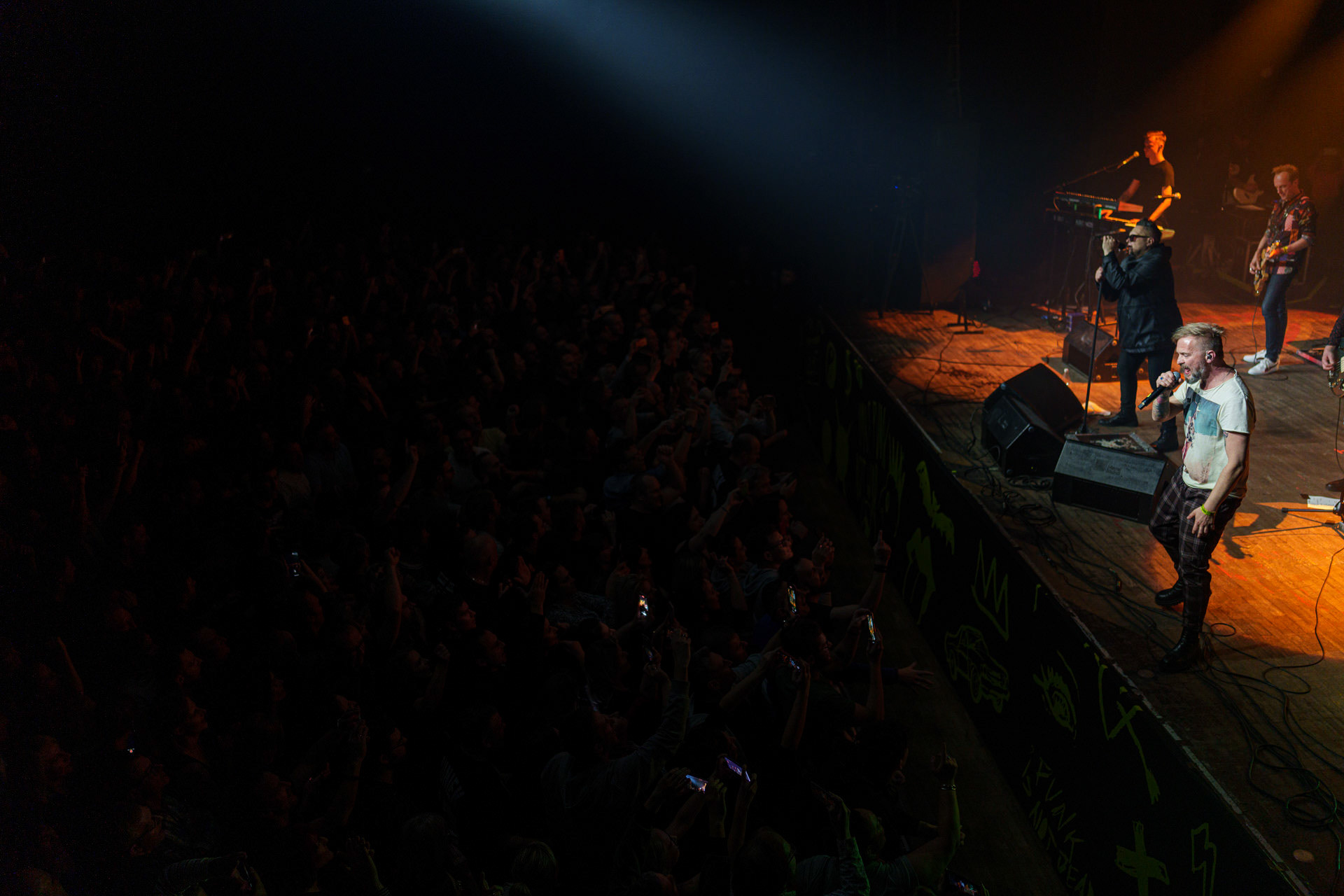 21.05.2022 T.Love - 40-lecie koncert w warszawskim klubie Stodola.fot. Andrzej Wasilkiewicz/Reporter