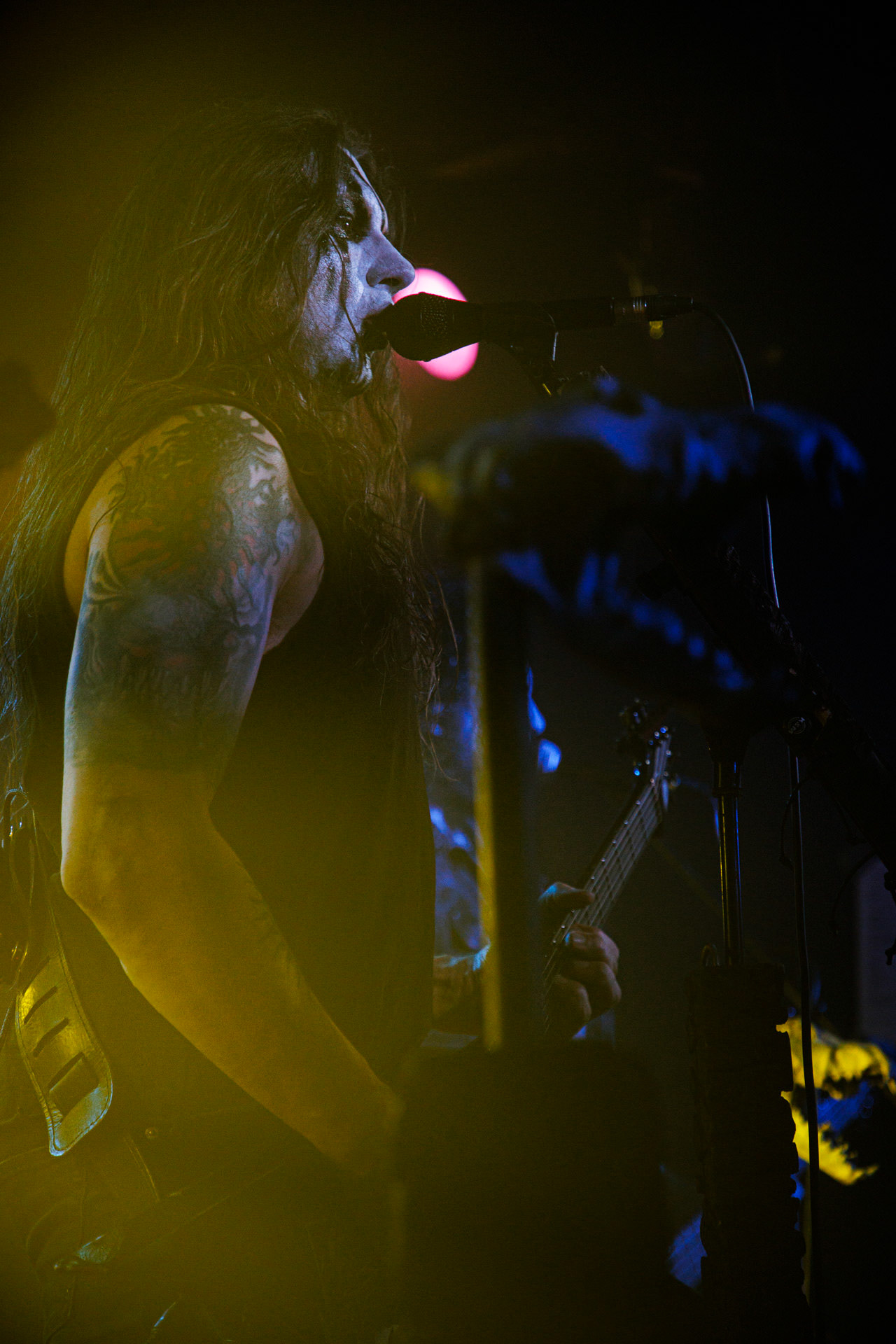 18.03.2022 HATE - INFERNALIS RESURGENTIS - Warszawski koncert zespolu HATE.Warszawski HATE, ktory promuje swoj najnowszy album zatytulowany 'Rugia' wydany 15-go pazdziernika nakladem Metal Blade Records, zapowiada przekrojowy set siegajacy korzeni zespolu. Black metal, death metal, polski metal.n/z Adam "ATF Sinner - Adam The First Sinner" Buszko - wokal gitara, fot. Andrzej Wasilkiewicz/Reporter