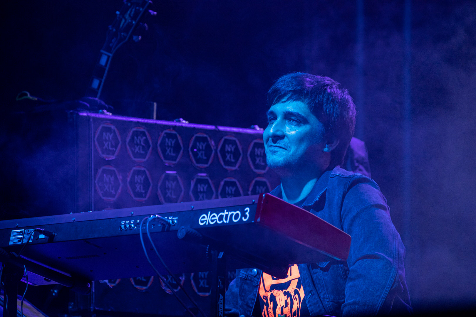 KULT - koncert w ramach Pomaranczowej Trasy 2020 - MUZYCZNA SYRENKA. 9 pazdziernika 2020, Warszawa, Stadion Syrenki. n/z. Konrad Wantrych klawisze,Rock, rock progresywny, rock alternatywny, punk, nowa fala.fot. Andrzej kaziq Wasilkiewicz/Reporter