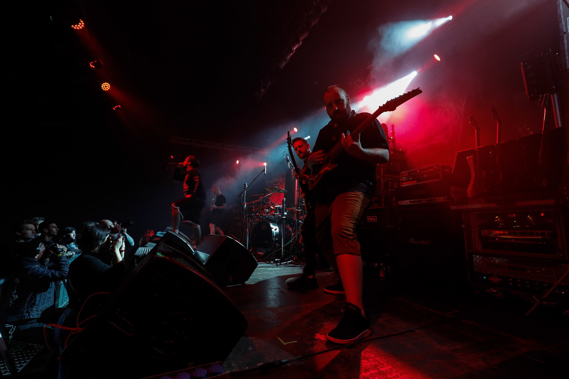 30.11.2018 Knock Out Tour 2018 - Warszawa Progresja - DROWN MY DAY deathcore, metalcore, death metal, 

Maciek "Groov" Korczak wokal, 
Arkadiusz Antosz gitara basowa, 
Sergiusz Smolnicki gitara, 
Sławomir Wojtas gitara, 
Kuba Homik perkusja, fot. Andrzej Wasilkiewicz/Reporter