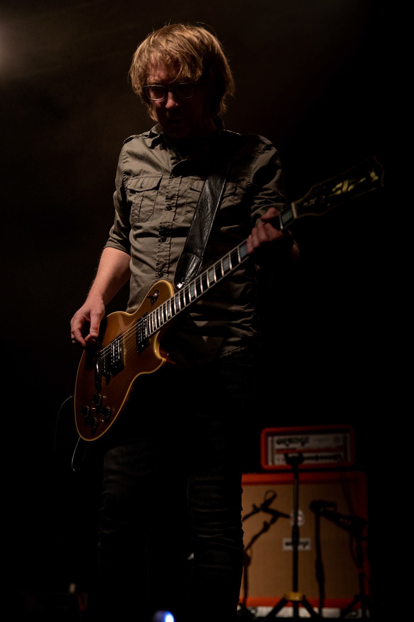 The Gathering: holenderska grupa rockowa, trasa The Gathering_30th Anniversary od doom-metalowego brzmienia z lat 90 po melodyjne i klimatyczne rejony rocka, trip-rock, post-rock, metalu, czy shoegaze. Koncert Warszawa Progresja, HQ44

The Gathering w składzie:
Silje Wergeland – wokal
Rene Rutten – gitara
Hans Rutten – perkusja
Frank Boeijen – klawisze
Hugo Prinsen Geerligs – bass
fot. Andrzej kaziq Wasilkiewicz/Reporter