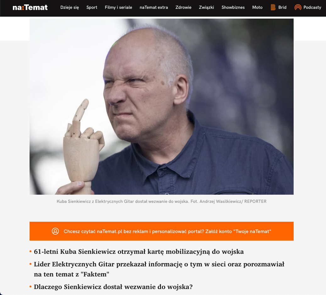 Kuba Sienkiewicz otrzymał kartę mobilizacyjną do wojska