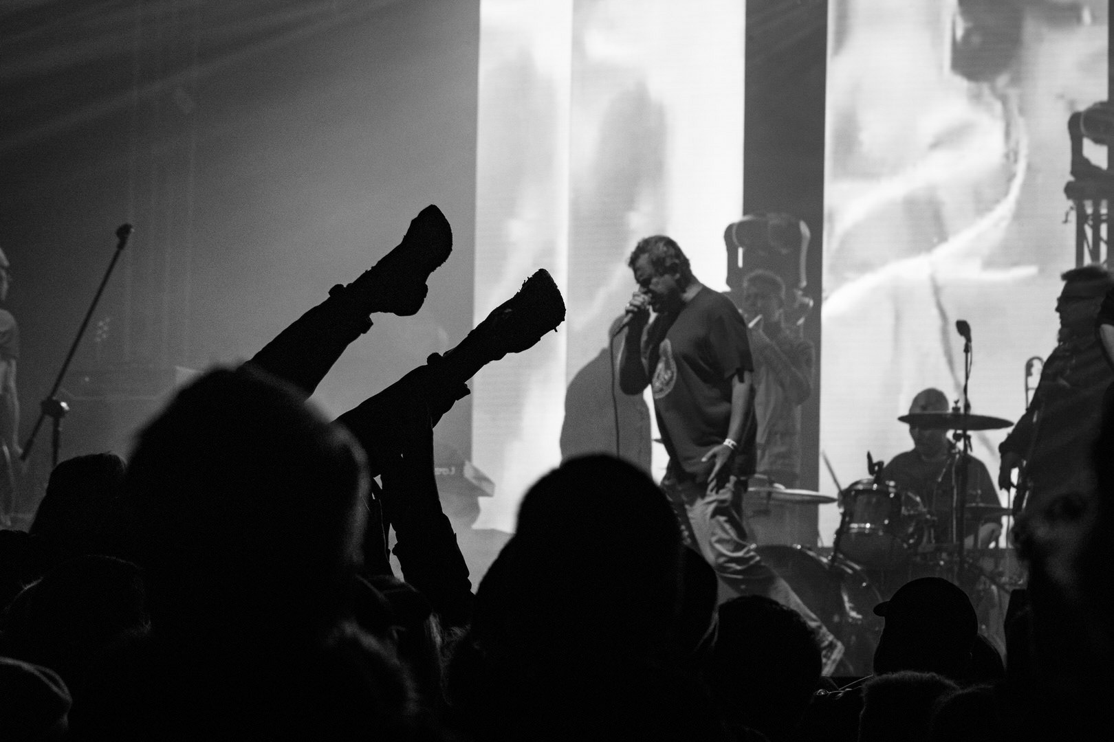 KULT - koncert w ramach Pomaranczowej Trasy 2020 - MUZYCZNA SYRENKA. 9 pazdziernika 2020, Warszawa, Stadion Syrenki. n/z Kazik Staszewski wokal,Rock, rock progresywny, rock alternatywny, punk, nowa fala.fot. Andrzej kaziq Wasilkiewicz/Reporter