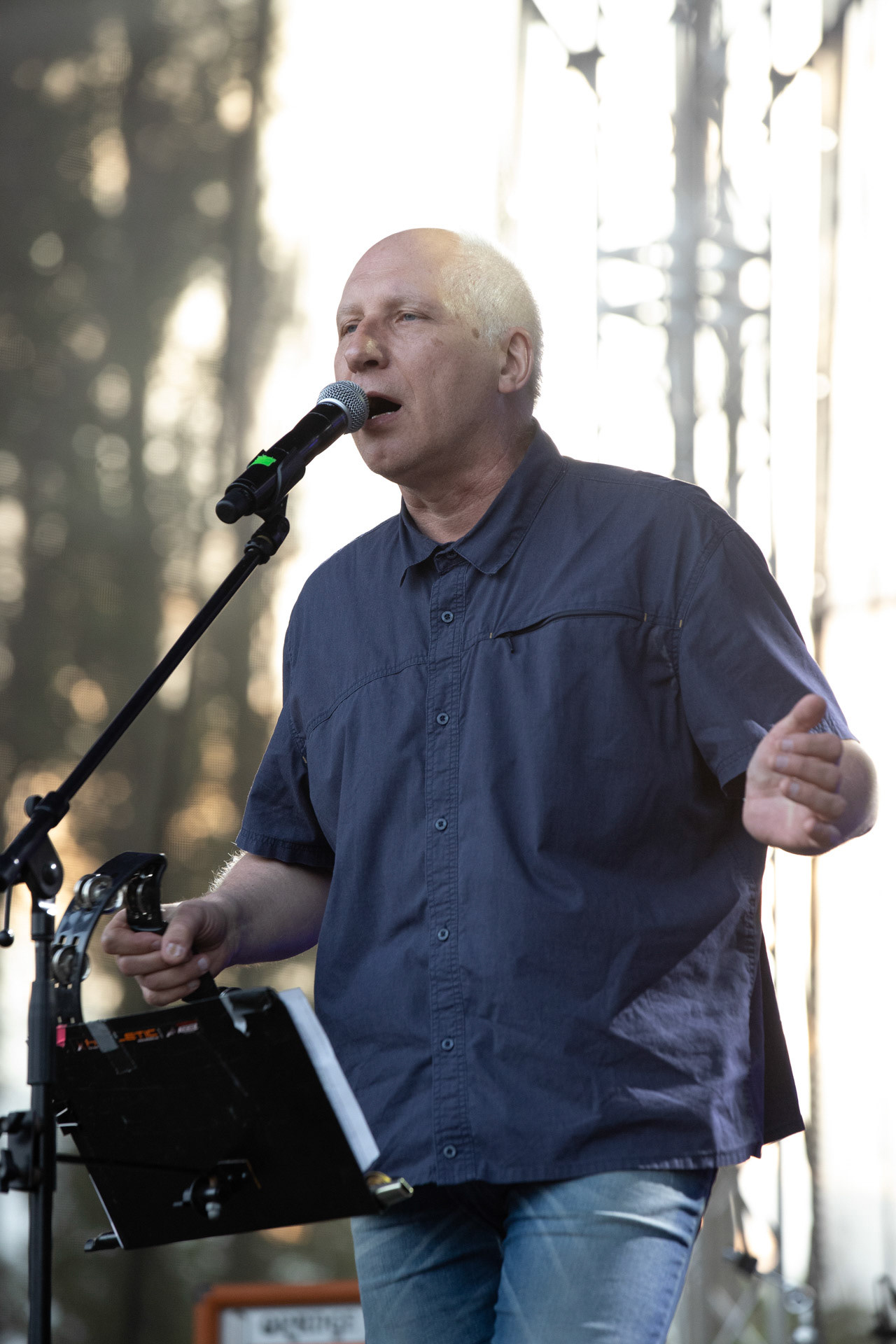 Elektryczne Gitary - koncert Zacieralia w warszawskiej Progresji.Gramy Do Woli - Warszawa, Progresja.Kuba Sienkiewicz - wokal,Fot. Andrzej Wasilkiewicz/Reporter