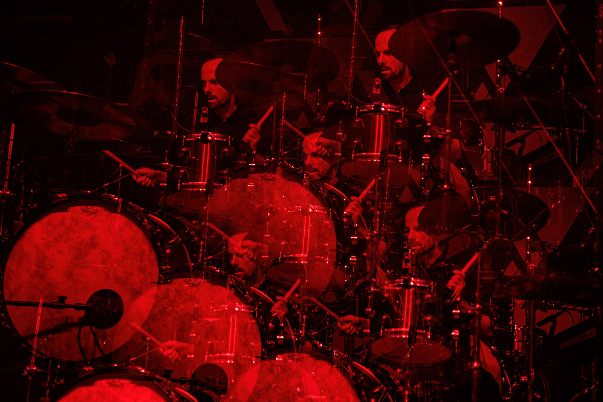 27.11.2021 TIDES FROM NEBULA koncert, Warszawa klub Progresja,Knock Out Productions, Mystic Production,Post-rock, muzyka alternatywna, progresywny rock.n/z Maciej Karbowski – gitara, instrumenty klawiszowen/z Przemek Weglowski – gitara basowan/z Tomasz Stolowski – perkusjaFot. Andrzej Wasilkiewicz/Reporter