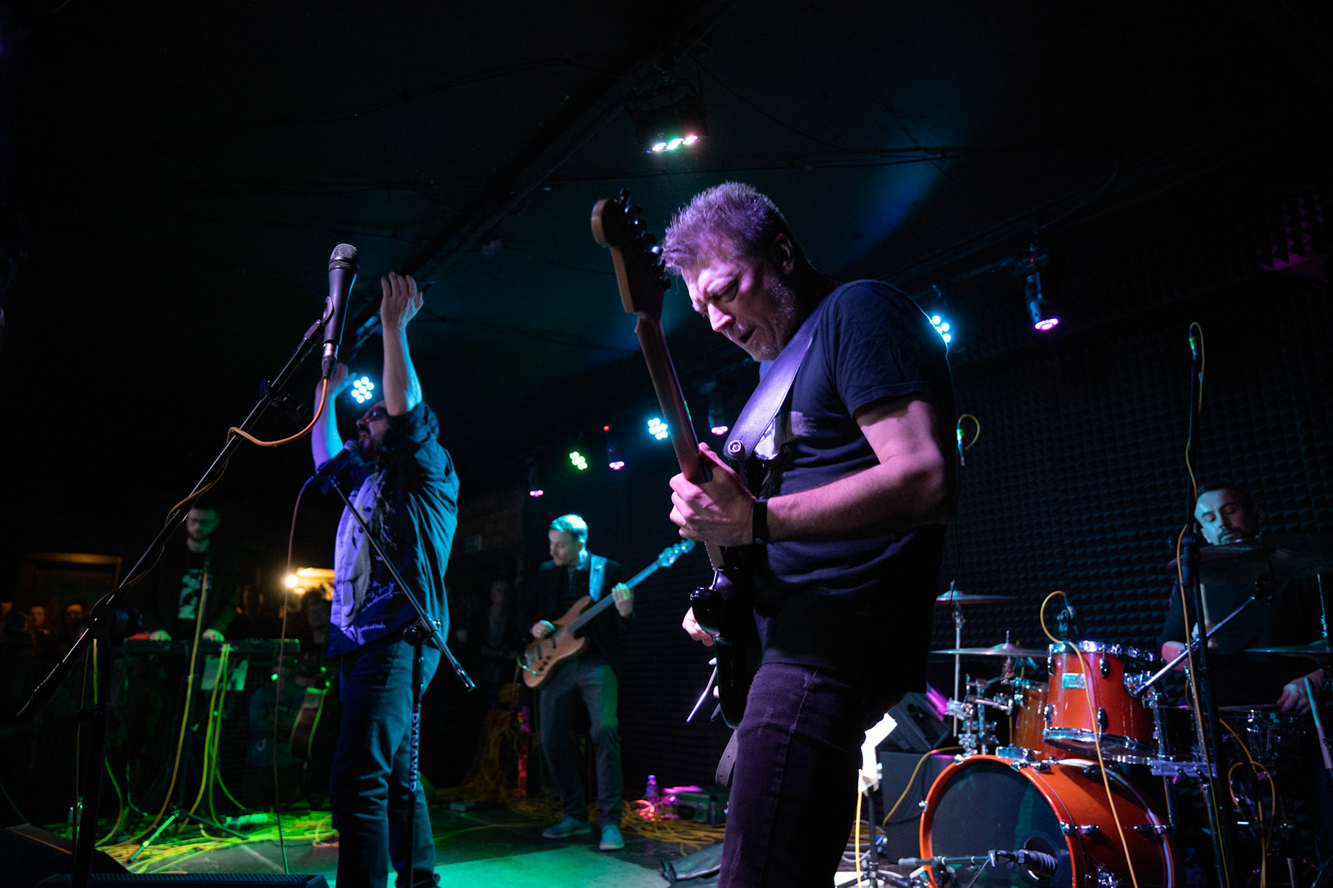 14.02.2020  Dr MISIO koncert w warszawskim Remoncie w ramach trasy Punky Reggae live 2020 N/Z  Gitara: Paweł Derentowicz
 fot. Andrzej Wasilkiewicz/REPORTER