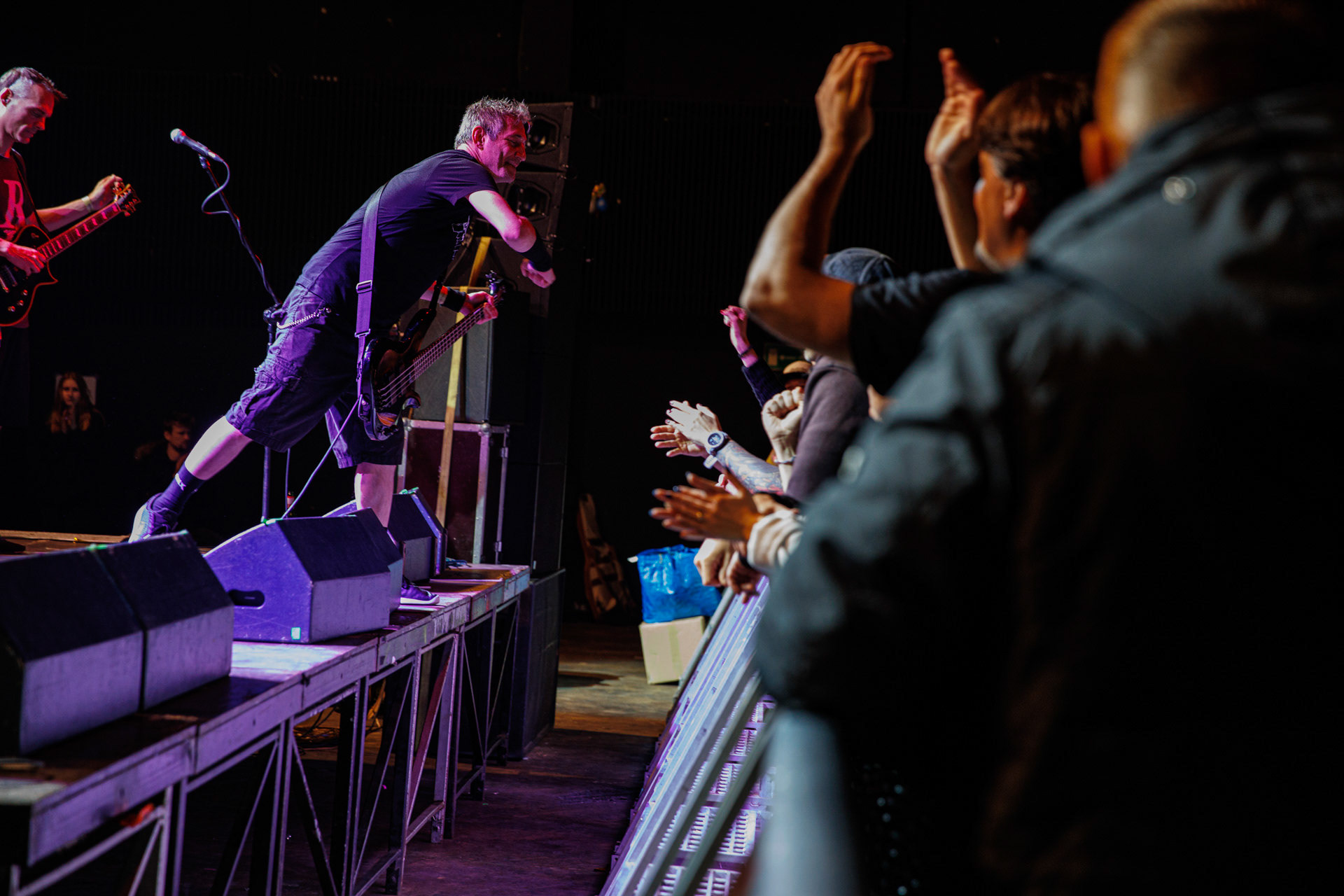 30.11.2021 koncert Dog Eat Dog - USA - hardcore, punkrock, rap, metal, hip hop, reggae, soul, funk,n/z Dave Neabore (bass), n/z John Connor (vocals), n/z Brandon Finley (drums), n/z Roger Hammerli (guitar),n/z Bozez (sax &amp; beer),koncert Warszawa, Progresja 25 lat albumu Play Games -  Dog Eat Dog.fot. Andrzej Wasilkiewicz/Reporter