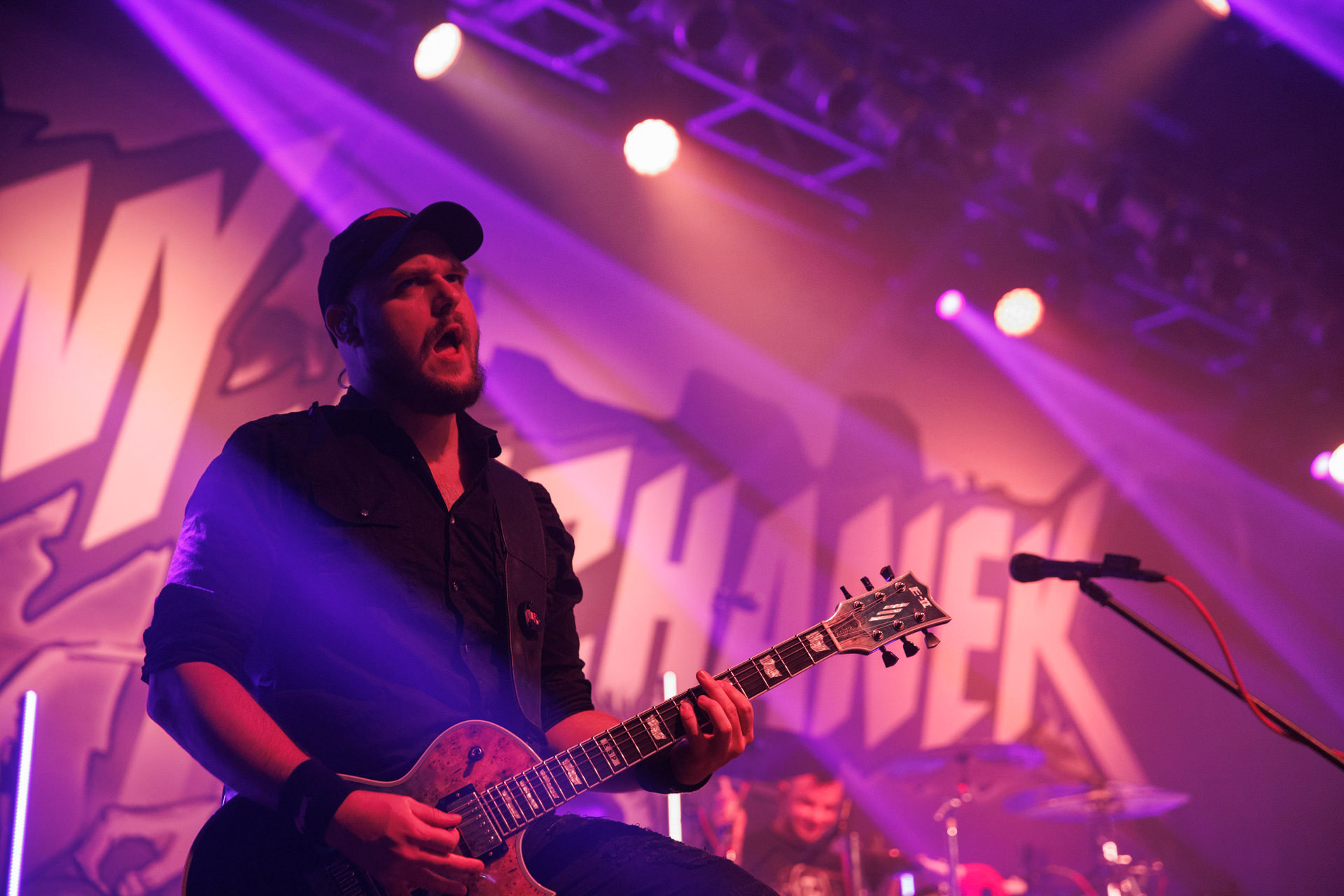 18.12.2021 Nocny Kochanek - Antysylwester Antyradia,18 lat klubu Progresja,Nocny Kochanek - koncert Warszawa,Progresja, Zdrajcy Metalu, klasyczny heavy metal, Alter Ego, Night Mistress.n/z Robert Kazon Kazanowski – gitara,Fot. Andrzej Wasilkiewicz/Reporter