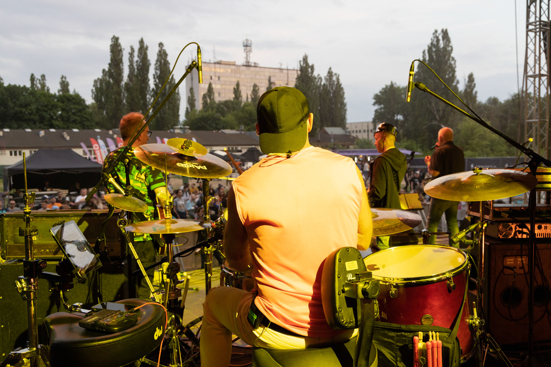 Elektryczne Gitary - koncert Zacieralia w warszawskiej Progresji.Gramy Do Woli - Warszawa, Progresja.n/z Leon Paduch – perkusja,Fot. Andrzej Wasilkiewicz/Reporter