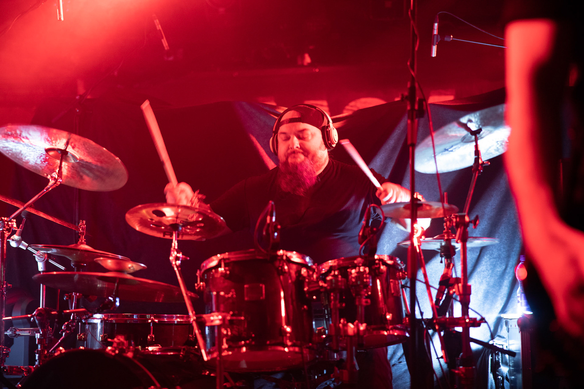 Carnal - rock, metal, doom/death metal
Robert Gajewski – vocal
Krzysztof Gorczewski - guitar 
Kuba Leszko – guitar
Marek Gajewski – bass
Michał Wiśniewski – drums
guest:
Miro Kępiński - guitar & synth
Agencja Winiarybookings  fot. Andrzej Wasilkiewicz/Reporter