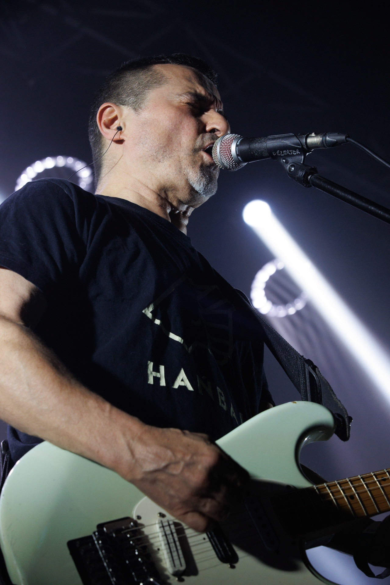 16.11.2021 Dezerter - 40 lecie,koncert Warszawa Palladium. N/z Robert Robal Matera gitara, N/z Krzysiek Grabowski perkusja,N/zJacek Chrzanowski bass, Dezerter, SS20, Punk, Punkrock, hardcore, rock.fot. Andrzej Wasilkiewicz/REPORTER