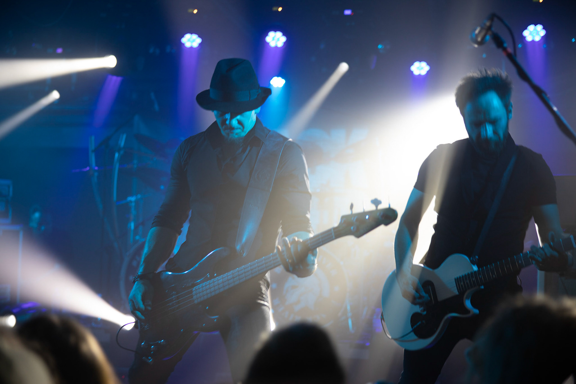 BLACK RIVER – rock, metal, punk, super grupa muzyków BEHEMOTH, DIMMU BORGIR, ROOTWATER, GEISHA GONER, HUNTER, VESANIA, NEOLITHIC.

Maciej Taff – wokal
Piotr „Kay” Wtulich – gitara
Artur „Art” Kempa – gitara
Tomasz „Orion” Wróblewski – bass
Dariusz „Daray” Brzozowski – perkusja
agencja Winiarybookings 
 fot. Andrzej Wasilkiewicz/Reporter