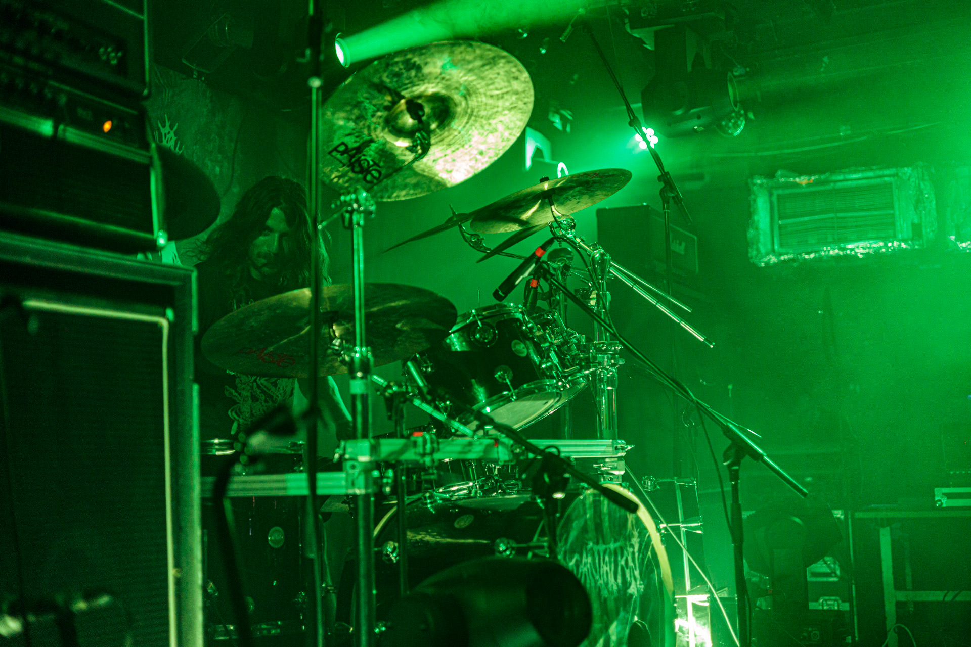 21.10.2022 - 𝗜𝗡𝗖𝗔𝗡𝗧𝗔𝗧𝗜𝗢𝗡 - amerykanski death metal w warszawskiej Proximie.Morderczy death metal na maksymalnie niskim stroju, halasie i chaosie nigdy nie stracil na sile - niezaleznie czy mowimy o swietnej nowej plcie, czy o kultowych strzalach rzedu "Onward to Golgotha". Sklad dowodzony przez Johna McEntee nigdy nie pudluje - na zywo rowniez.John McEntee - gitara, wokal, Kyle Severn - perkusja Alex Bouks - gitara,Chuck Sherwood - gitara basowa,Death metal, Black metal, Metal, Death-doom, Produkcja Knock Out Productions,fot. Andrzej Wasilkiewicz/Reporter