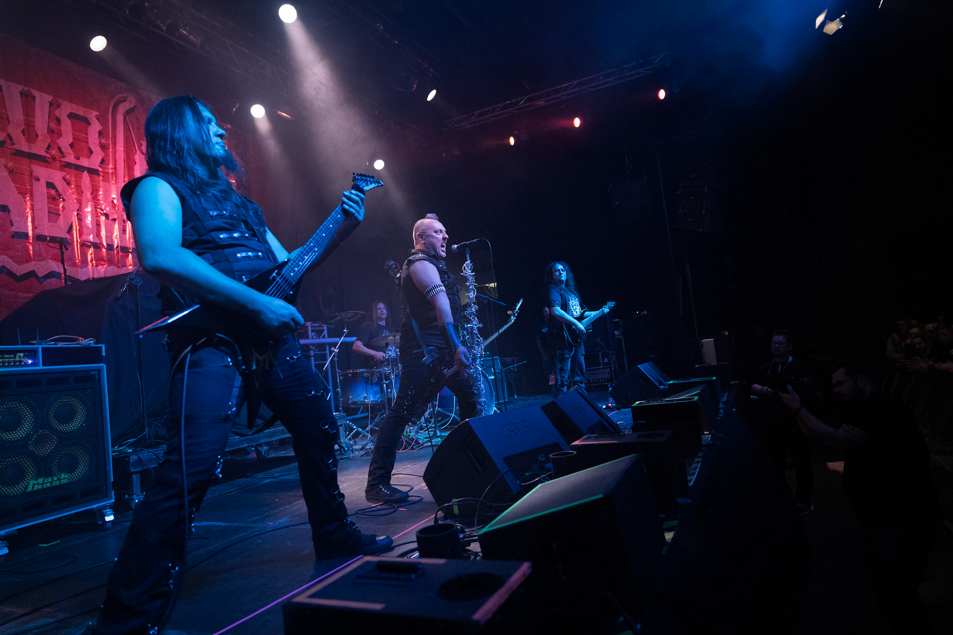 Legendy Metalu QUO VADIS - Thrash Metal - koncert Legendy Metalu w warszawskiej Progresji,
Tomasz "Skaya" Skuza - bass/vocal
Ian "Źdźbło" Bemolator- guitar
Mateusz "Matek" Lazar - guitar
Szymon "Sajmon" Synówka - drums
fot. Andrzej kaziq Wasilkiewicz