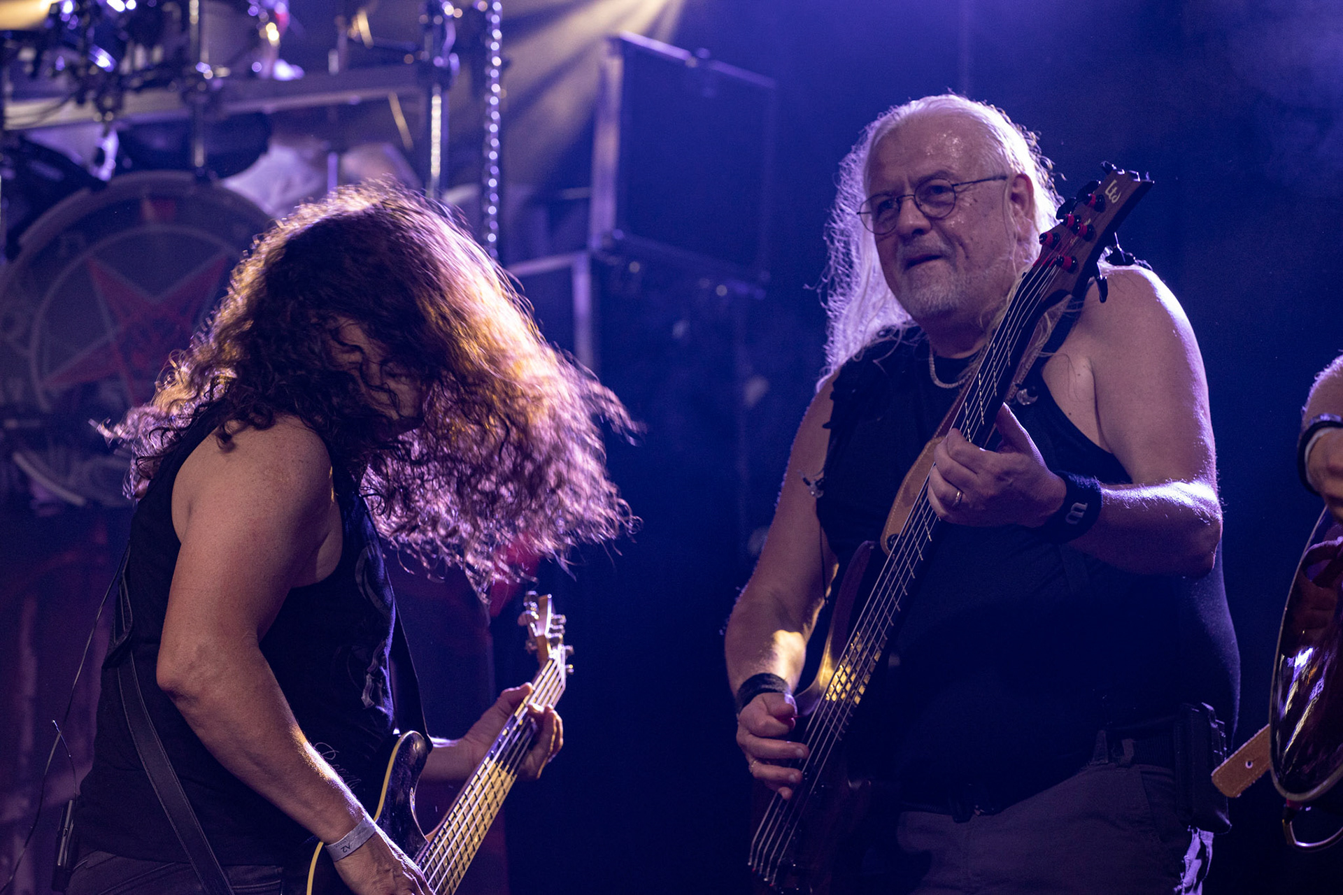 12.09.2021 - KAT i Roman Kostrzewski - koncert "Do zobaczenia w piekle" Wroclaw, Centrum Koncertowe A2.  Roman Kostrzewski – wokalJacek Nowak – perkusjaKrzysztof Pistelok – gitaraJacek Hiro – gitaraMichal Laksa – basGościnnie: Adam „Nergal” Darski (Behemoth)Piotr „Peter” Wiwczarek (Vader),Tomasz „Titus” Pukacki (Acid Drinkers)Adrian „Fred” Frelich (Dragon)Krzysztof „Fazi” Oset (ex-Kat)Piotr „Mancover” Mańkowski (Wolf Spider)Wacław „Vogg” Kiełtyka (Decapitated)Marek „Spider” Pająk (Vader)Jarek „Gronos” Gronowski (Dragon, ex-Kat)Paweł „Baitel” Pasek (Decapitated) Piotr Radecki (ex-Kat &amp; Roman Kostrzewski)fot. Andrzej kaziq Wasilkiewicz