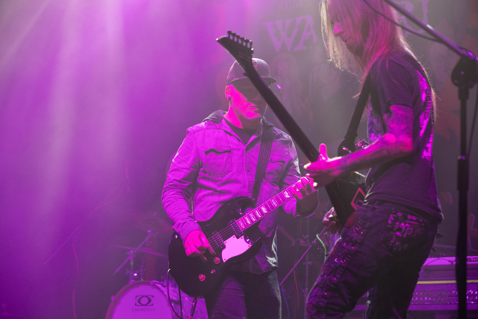 Waltari - Finlandia - Crossover Rock, punk, metal, chaos,
Kari "Kärtsy" Hatakka, 
Jariot Lehtinen, 
Sami Yli-Sirniö, 
Ville Vehviläinen, 
Jani Hölli, 
koncert w Warszawskiej Progresji w ramach trasy 25 lat All Boro Kings zespołu Dog Eat Dog.
fot. Andrzej Wasilkiewicz/Reporter