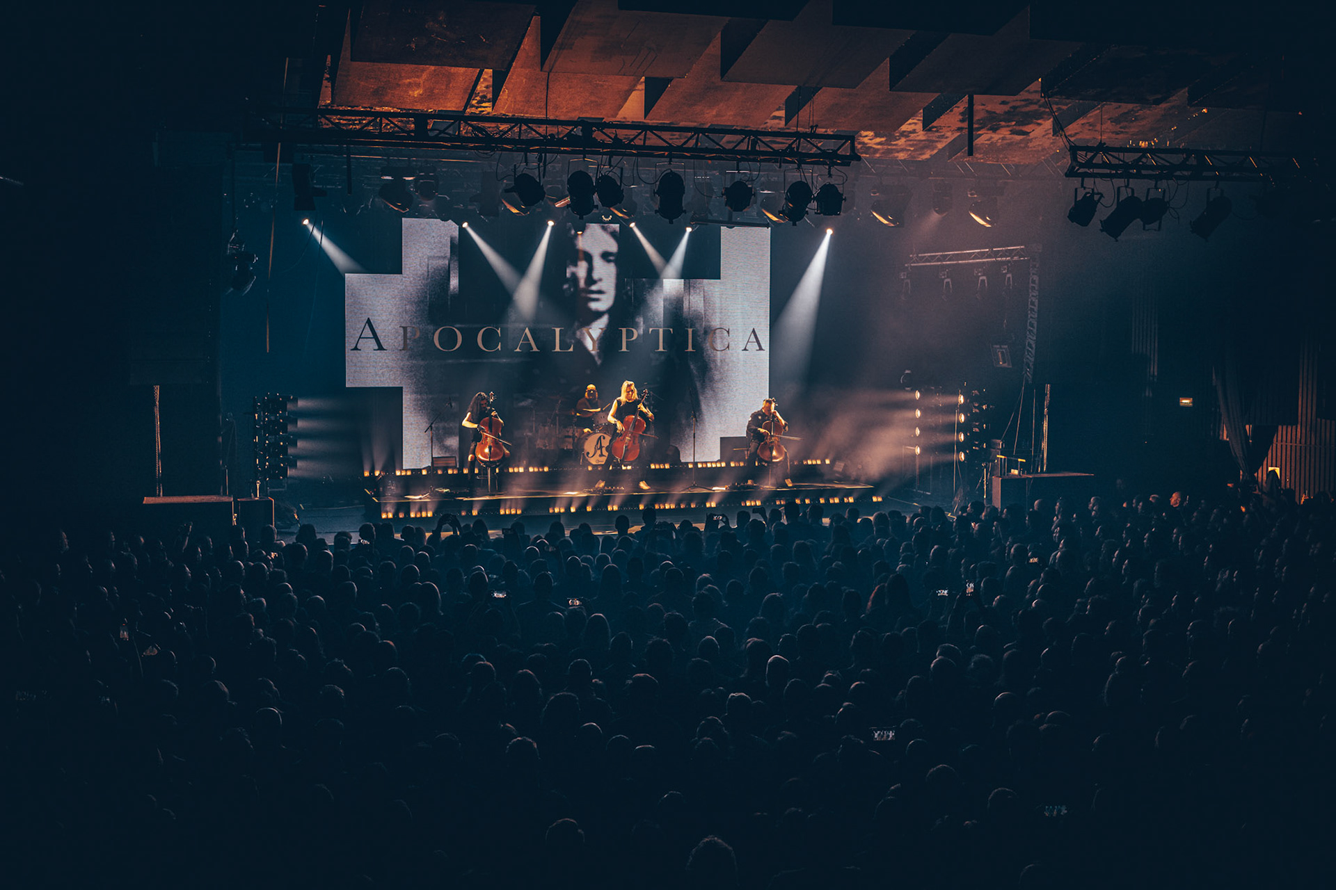 16.10.2024 APOCALYPTICA - Mystic Coalition, klub Progresja Warszawa. fot. Andrzej Wasilkiewicz/Reporter