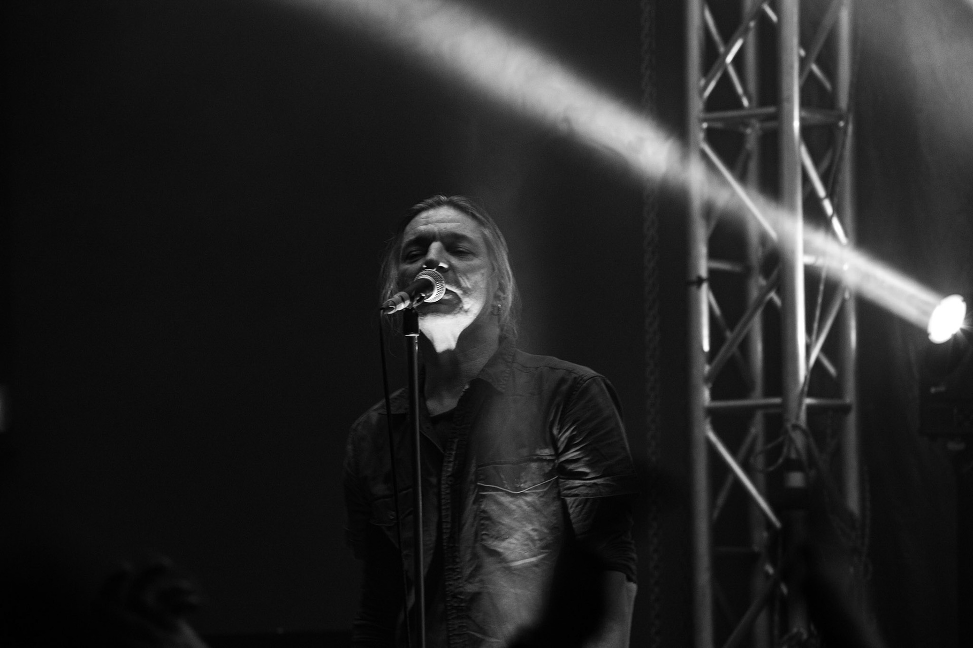 2.04.2019 THE YOUNG GODS (Szwajcaria) industrial, alternatywny rock, noise, ambient
Franz Treichler / Franz Muse, vocals, sampler, computer, guitars.
Cesare Pizzi sampler, computer.
Bernard Trontin drums, electronics.
Klub Kwadrat,
Knock Out Productions.