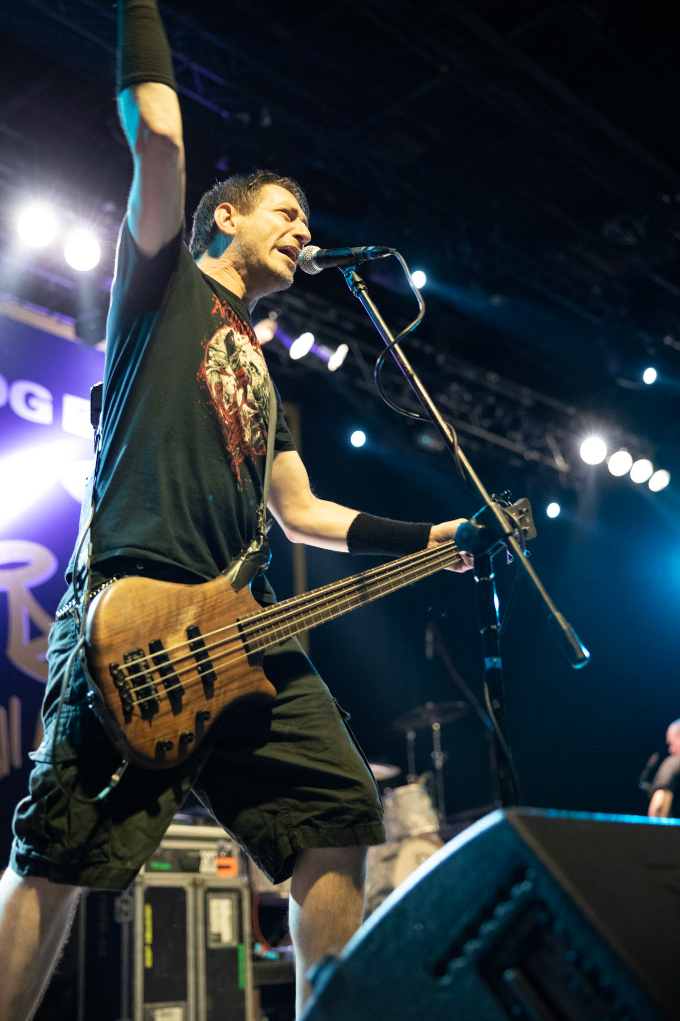 Dog Eat Dog - USA - hardcore, punkrock, rap, metal, hip hop,reggae, soul, funk,
Dave Neabore (bass), 
John Connor (vocals), 
Brandon Finley (drums) 
Roger Hämmerli (guitar)
Bozez (sax & beer)
koncert w Warszawskiej Progresji w ramach trasy 25 lat All Boro Kings zespołu Dog Eat Dog.
fot. Andrzej Wasilkiewicz/Reporter