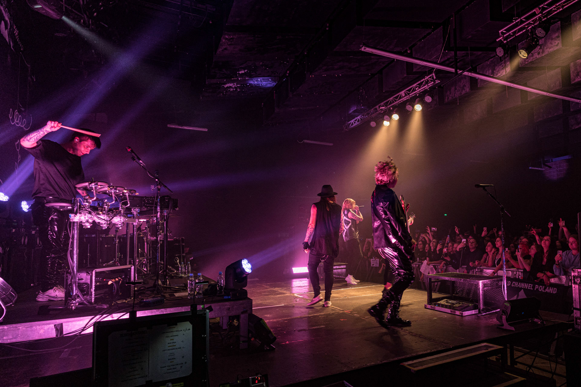 1.10.2022 Blind Channel – finski zespol rockowy zalozony w 2013 roku w Oulu, reprezentant Finlandii w Konkursie Piosenki Eurowizji 2021. Joel Hokka – vocals,Niko Moilanen – vocals,Joonas Porko – guitar,Olli Matela – bass,Tommi Lalli – drums,Aleksi Kaunisvesi – samples, percussion, DJProdukcja Winiary Bookings, patronat Antyradio, klub Progresja, Century Media,fot. Andrzej Wasilkiewicz/Reporter