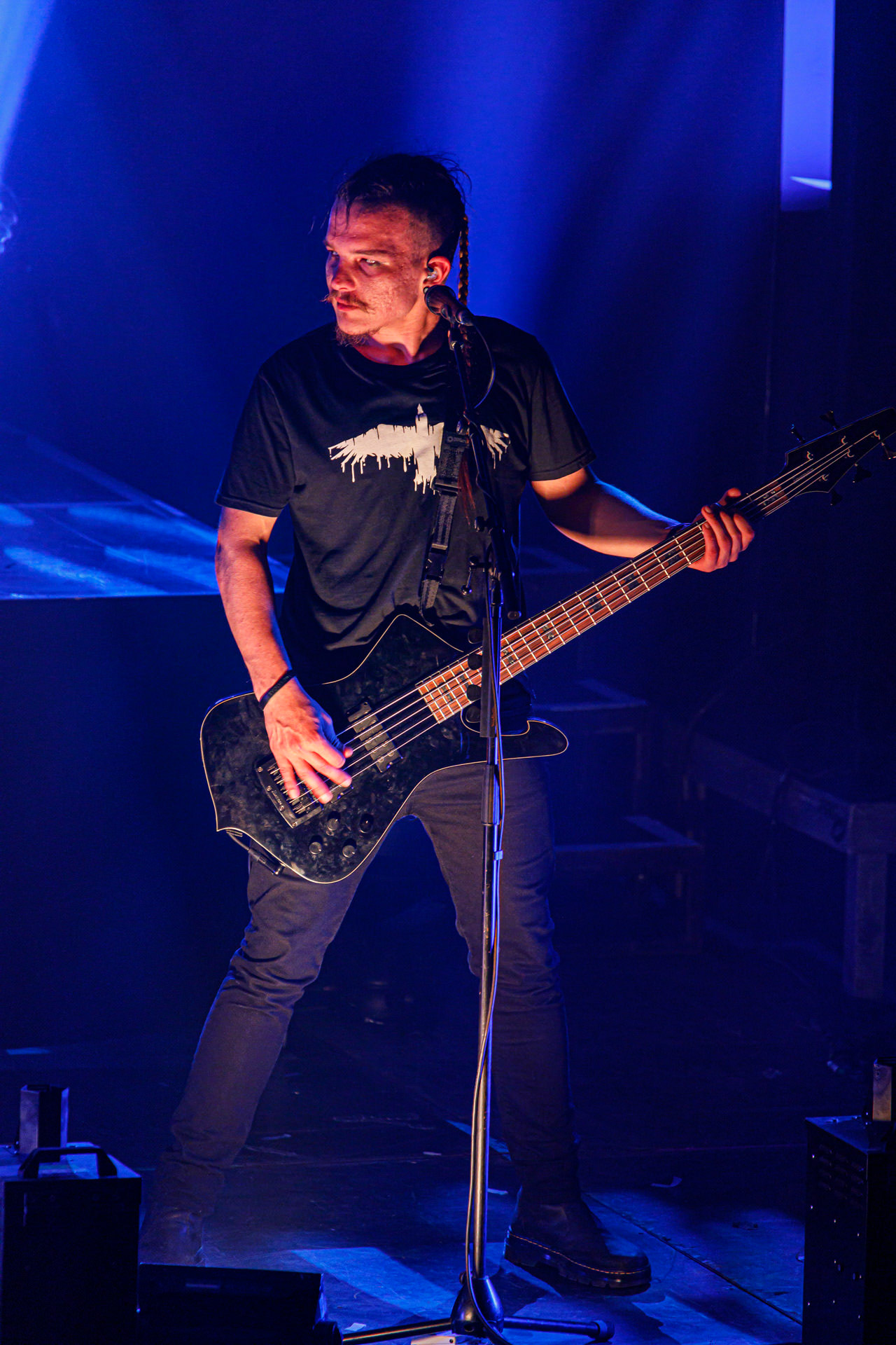 18.06.2022 - Mono Inc. zagrali w warszawskim klubie Progresja.Mono Inc. - niemiecki zespol z Hamburga wykonujący gotyckiego rocka, w składzie:Carl Fornia - git.Katha Mia - drums, Manuel Antoni - bass,Martin Engler - vocal,Gothic, industrial,  alternative, rock.Produkcja Winiary Bookings.fot. Andrzej Wasilkiewicz/kaziq.com