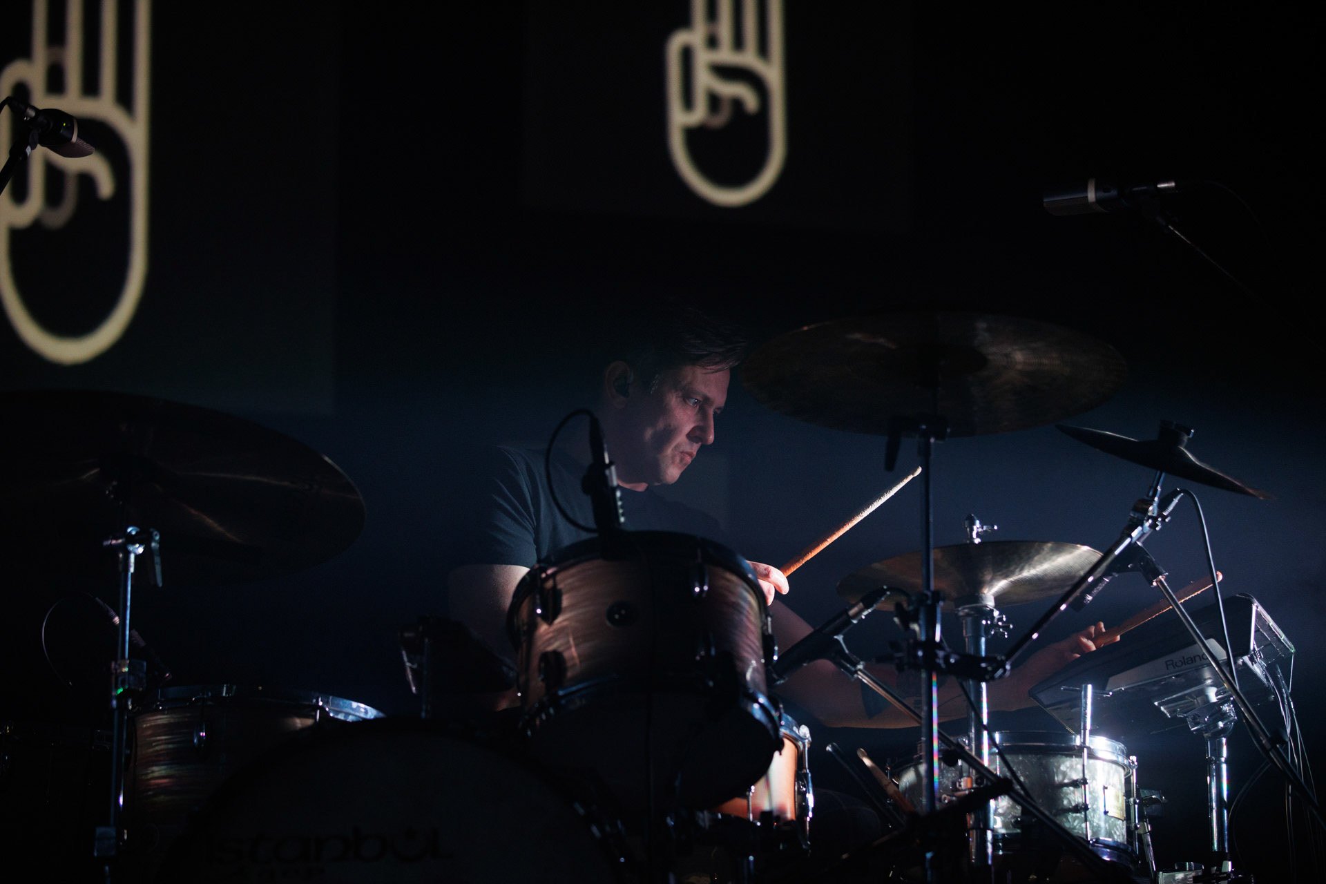 Lao Che - „Trasa Pozegnalna - No to Che”  17.11.2021 Warszawa klub Stodola.n/z Michal „Dimon” Jastrzebski – perkusja,rock alternatywny, crossover, rock, metal, folk, piosenka aktorska, elektro, słuchowisko,fot. Andrzej Wasilkiewicz/REPORTER