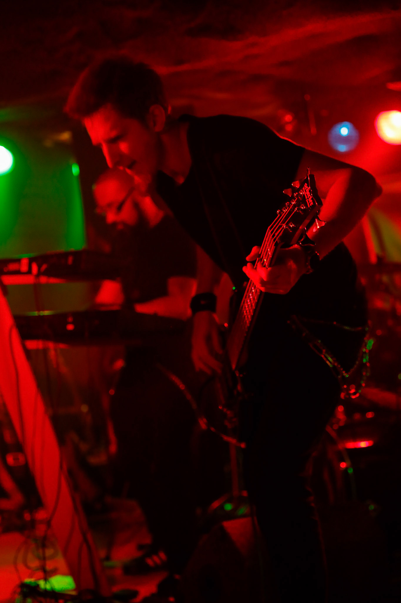 SICKNEST - Katowice - Sosnowiec, Polska, 
Metal, Progressive, Experimental,

Dawid Broniszewski - Drums,
Adam Banas - Guitars,
Pawel Cygan - Guitars,
Krzysztof Mazurek - Bass,
Artur Nowak - Keyboards,
MIchal Ewertowski - Vocals,