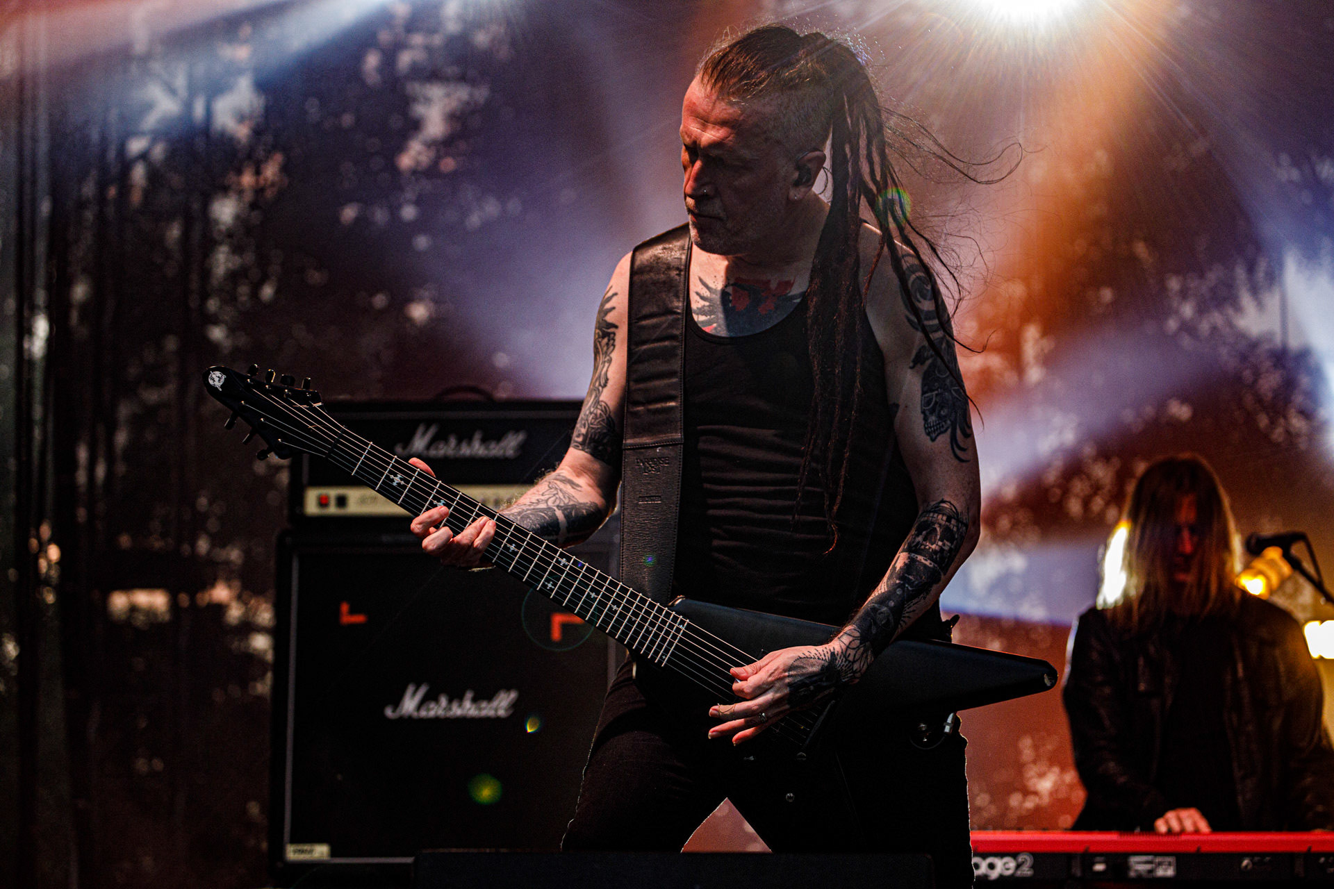 22.07.2022 Paradise Lost - warszawski koncert na letniej scenie klubu Progresja.Knock Out Production, Nuclear Blast, n/z Nick Holmes – wokal,n/z Gregor Mackintosh – gitara prowadząca,n/z Aaron Aedy – gitara rytmiczna,n/z Steve Edmondson – gitara basowa,n/z Waltteri Vayrynen – perkusja,Produkcja Knock Out Productions,Fot. Andrzej Wasilkiewicz/Reporter