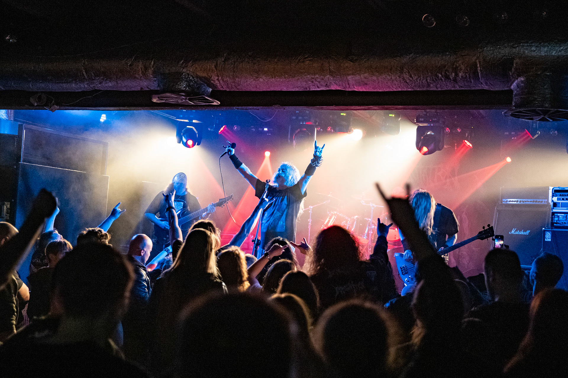 1.04.2019 Incantation, Warszawa, klub Proxima, INCANTATION - death metal, USA
John McEntee - Guitar, Vocals
Sonny Lombardozzi- Lead Guitar
Chuck Sherwood - Bass
Kyle Severn - Drums, Knock Out Productions, Left Hand Sounds.