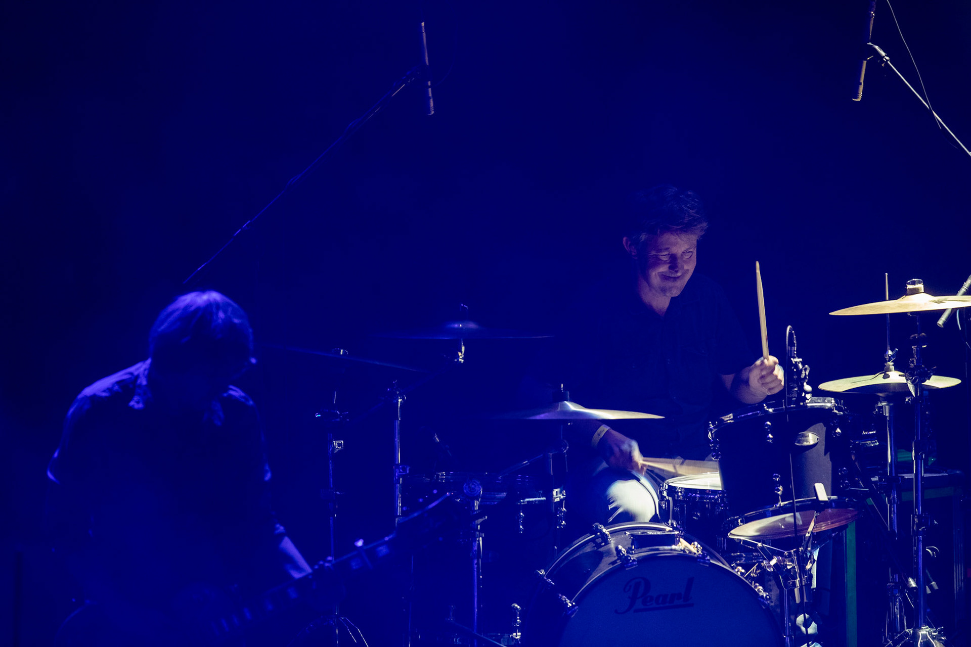 The Gathering: holenderska grupa rockowa, trasa The Gathering_30th Anniversary od doom-metalowego brzmienia z lat 90 po melodyjne i klimatyczne rejony rocka, trip-rock, post-rock, metalu, czy shoegaze. Koncert Warszawa Progresja, HQ44

The Gathering w składzie:
Silje Wergeland – wokal
Rene Rutten – gitara
Hans Rutten – perkusja
Frank Boeijen – klawisze
Hugo Prinsen Geerligs – bass
fot. Andrzej kaziq Wasilkiewicz/Reporter