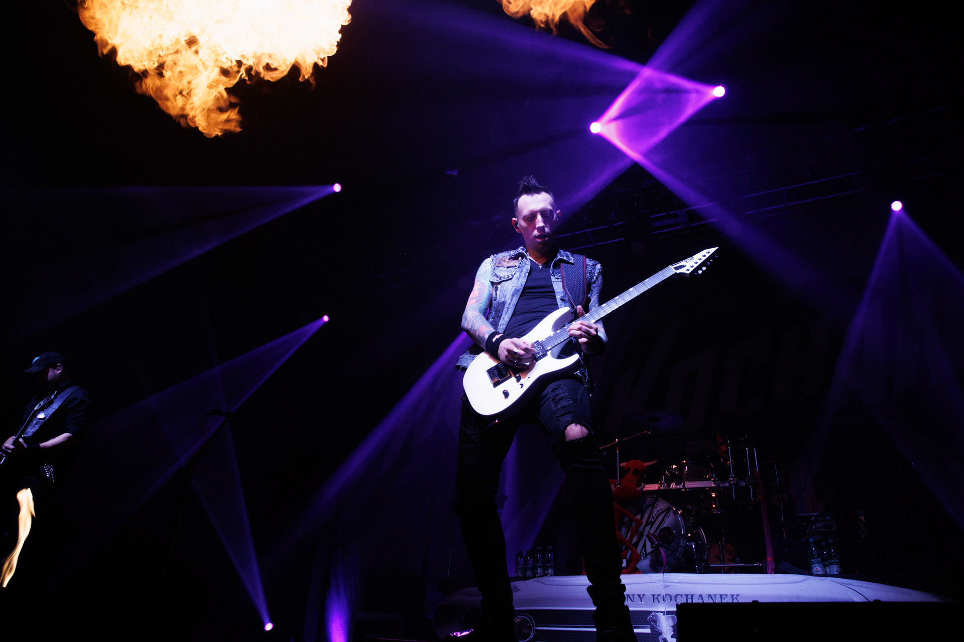 18.12.2021 Nocny Kochanek - Antysylwester Antyradia,18 lat klubu Progresja,Nocny Kochanek - koncert Warszawa,Progresja, Zdrajcy Metalu, klasyczny heavy metal, Alter Ego, Night Mistress.n/z Arkadiusz Majstrak – gitara, Fot. Andrzej Wasilkiewicz/Reporter