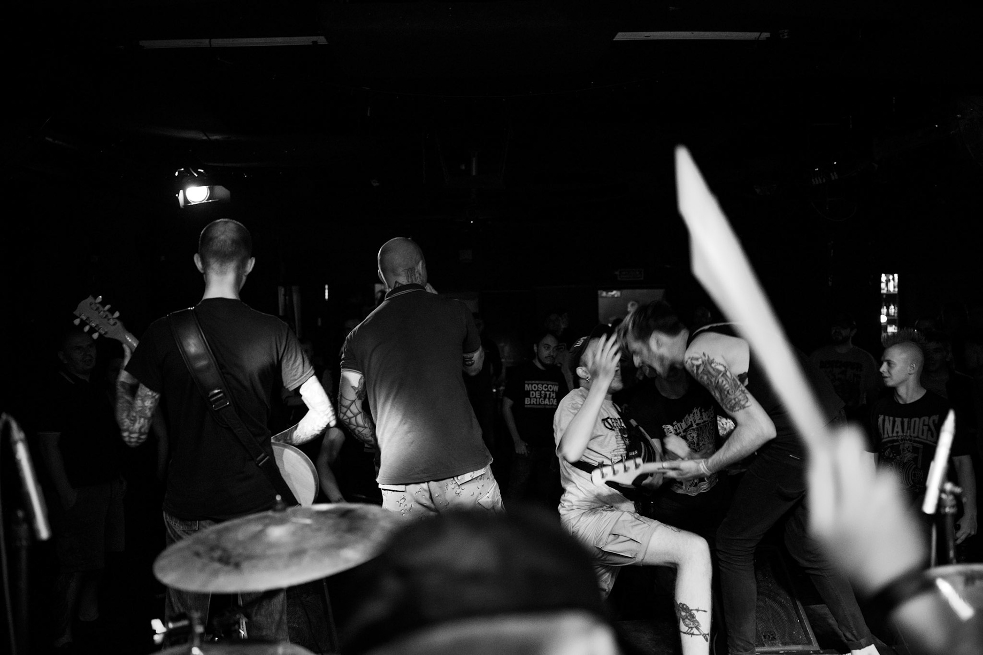 MISTER X Grodno,Białoruś - punk/oi/streetpunk
okręt flagowy białoruskiego street punka
wokalista Igor Bancer działacz Związku Polaków na Białorusi
koncert Warszawa, Pogłos, WiniaryBookings fot. Andrzej Wasilkiewicz/Reporter