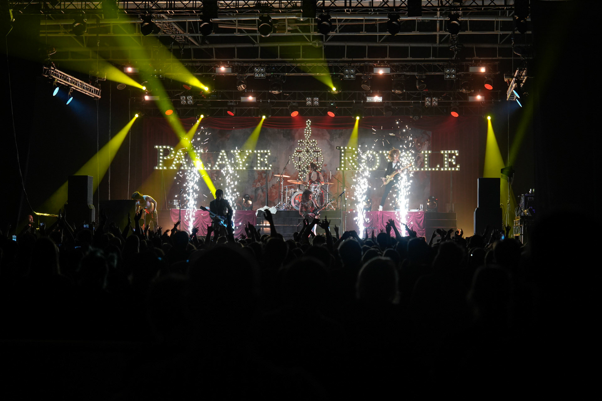 22.01.23 PALAYE ROYALE (Kanada / Sumerian Records) - fashion rock, alternative, glam rock, garage rock - w warszawskiej hali EXPO XXI. Winiary Bookings. Fot. Andrzej Wasilkiewicz/Reporter