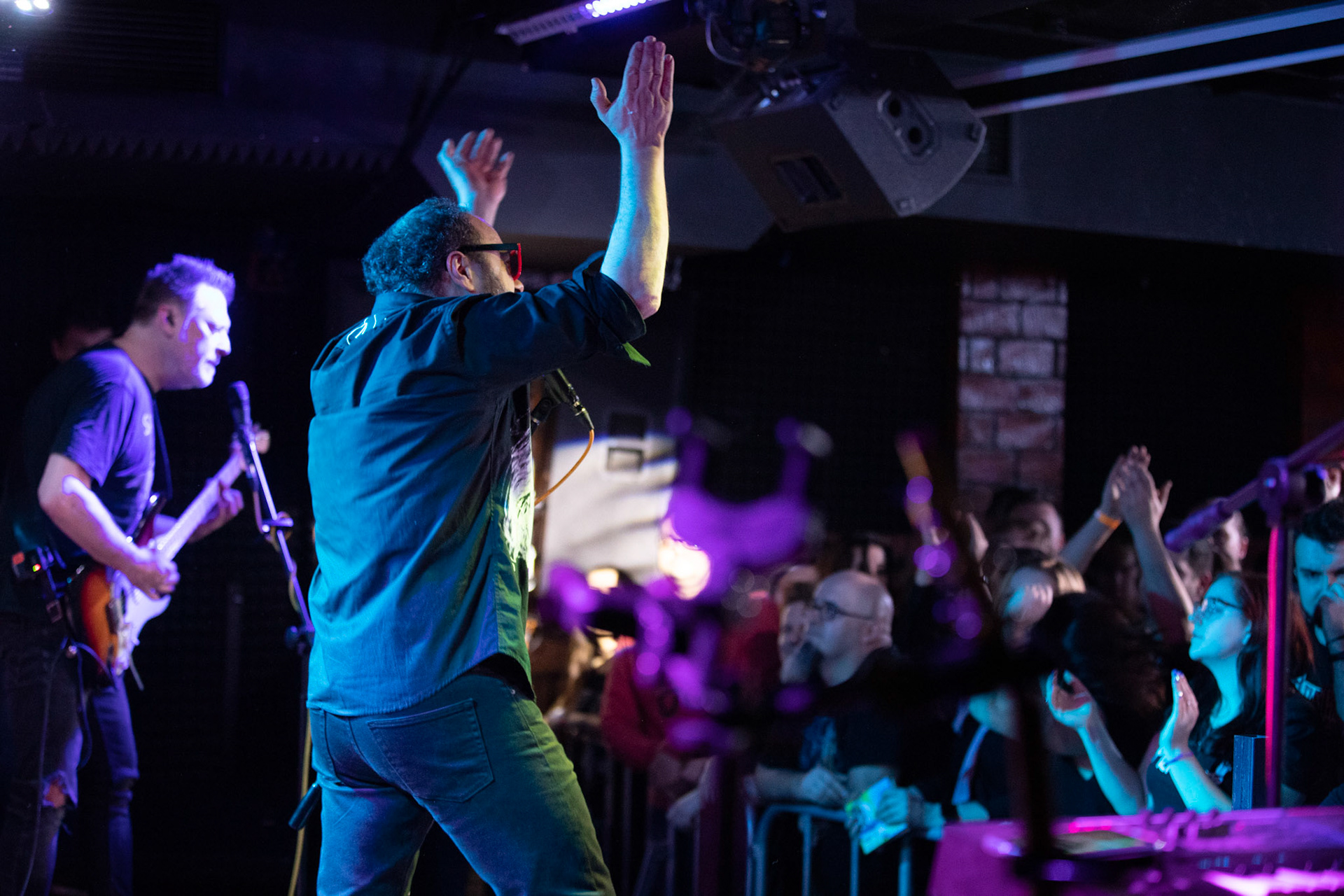 14.02.2020  Dr MISIO koncert w warszawskim Remoncie w ramach trasy Punky Reggae live 2020 Wokal: Arek Jakubik
Gitara: Paweł Derentowicz
Gitara basowa: Mario Matysek
Klawisz: Radek Kupis
Perkusja: Jan Prościński, fot. Andrzej Wasilkiewicz/REPORTER