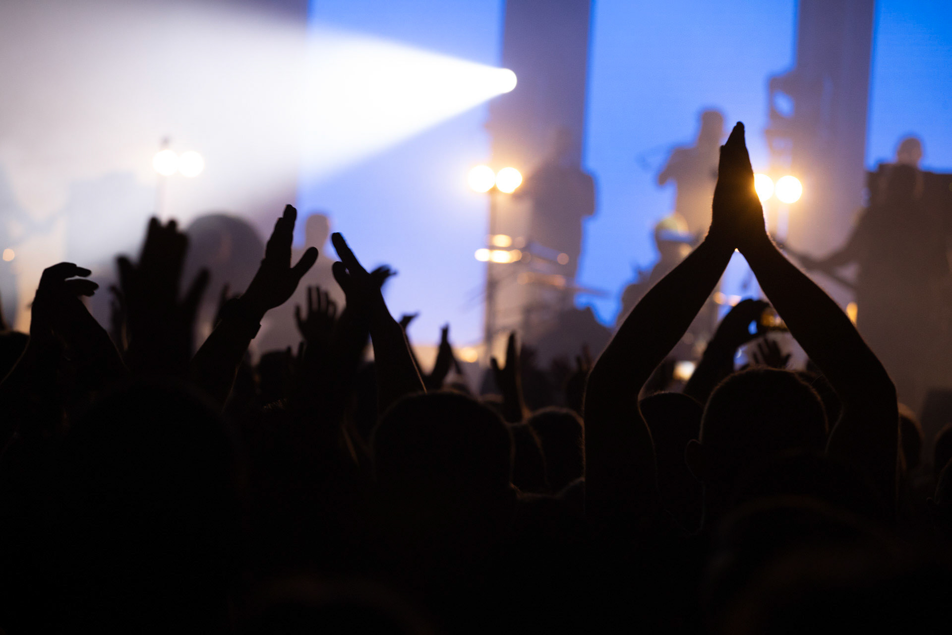 KULT - koncert Pomaranczowa Trasa 2021 - Warszawa Stodoła. 29 pazdziernika 2021. Kazik Staszewski wokal,Wojciech Jablonski gitara,Piotr Morawiec gitara,Ireneusz Werenski bas,Tomasz Goehs perkusja,Konrad Wantrych klawisze,Janusz Zdunek trabka,Mariusz Godzina saksofony,Jarosław Wazny puzon,Rock, rock progresywny, rock alternatywny, punk, nowa fala, polski rock.fot. Andrzej kaziq Wasilkiewicz/Reporter