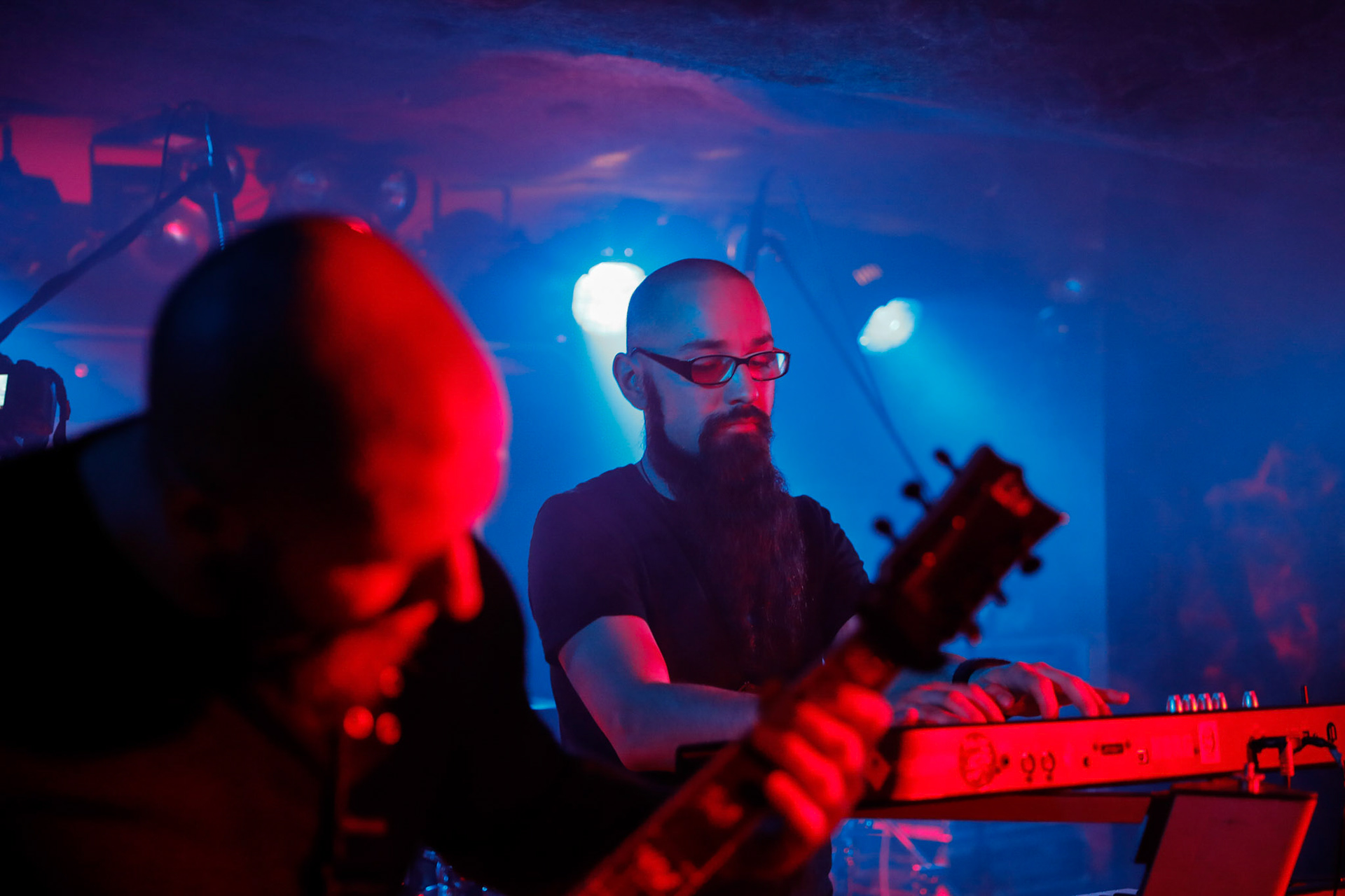 SICKNEST - Katowice - Sosnowiec, Polska, 
Metal, Progressive, Experimental,

Dawid Broniszewski - Drums,
Adam Banas - Guitars,
Pawel Cygan - Guitars,
Krzysztof Mazurek - Bass,
Artur Nowak - Keyboards,
MIchal Ewertowski - Vocals,