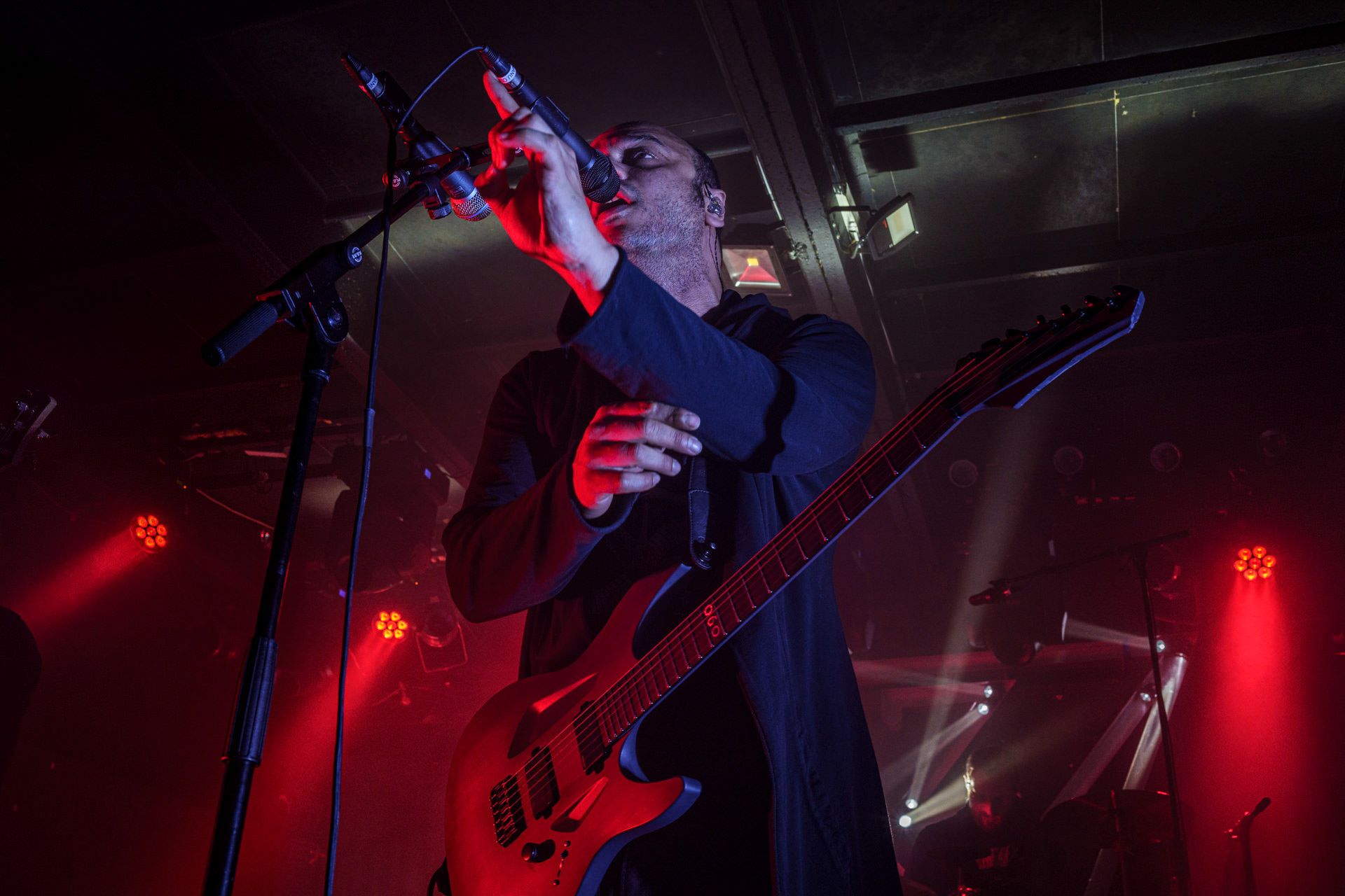 6.12.2022 Zeal &amp; Ardor - Warszawa.Szwajcarski industrial metal, blackgaze, awant-garde, afroamerykanski spirytualizmu z black metalem,n/z Manuel Gagneux - wokal, gitara,Knock Out Productions,Klub Proxima,Fot. Andrzej Wasilkiewicz/Reporter